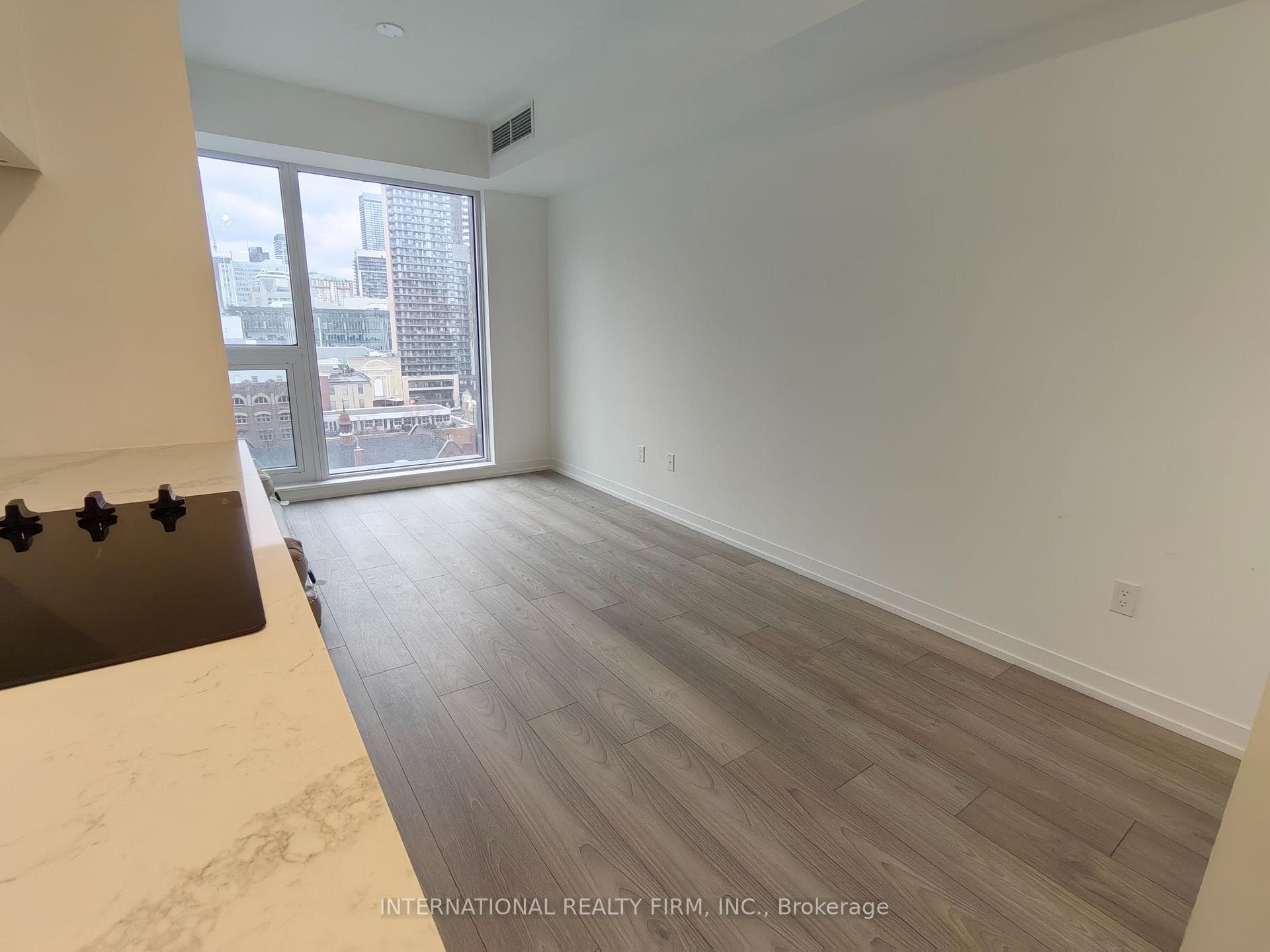 82 Dalhousie Street Unit 1107 photo 9