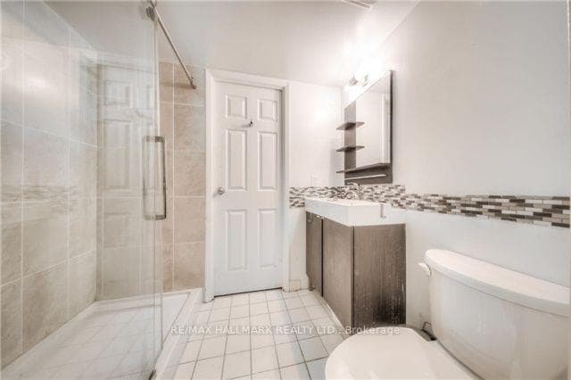 222 The Esplanade N/A Unit 306 photo 11