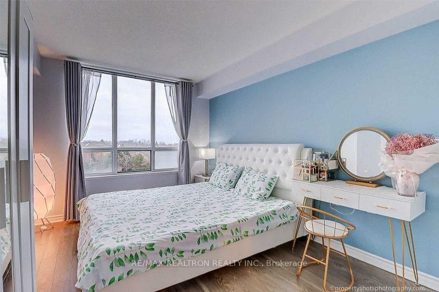 2627 Mccowan Road Unit 808 photo 19