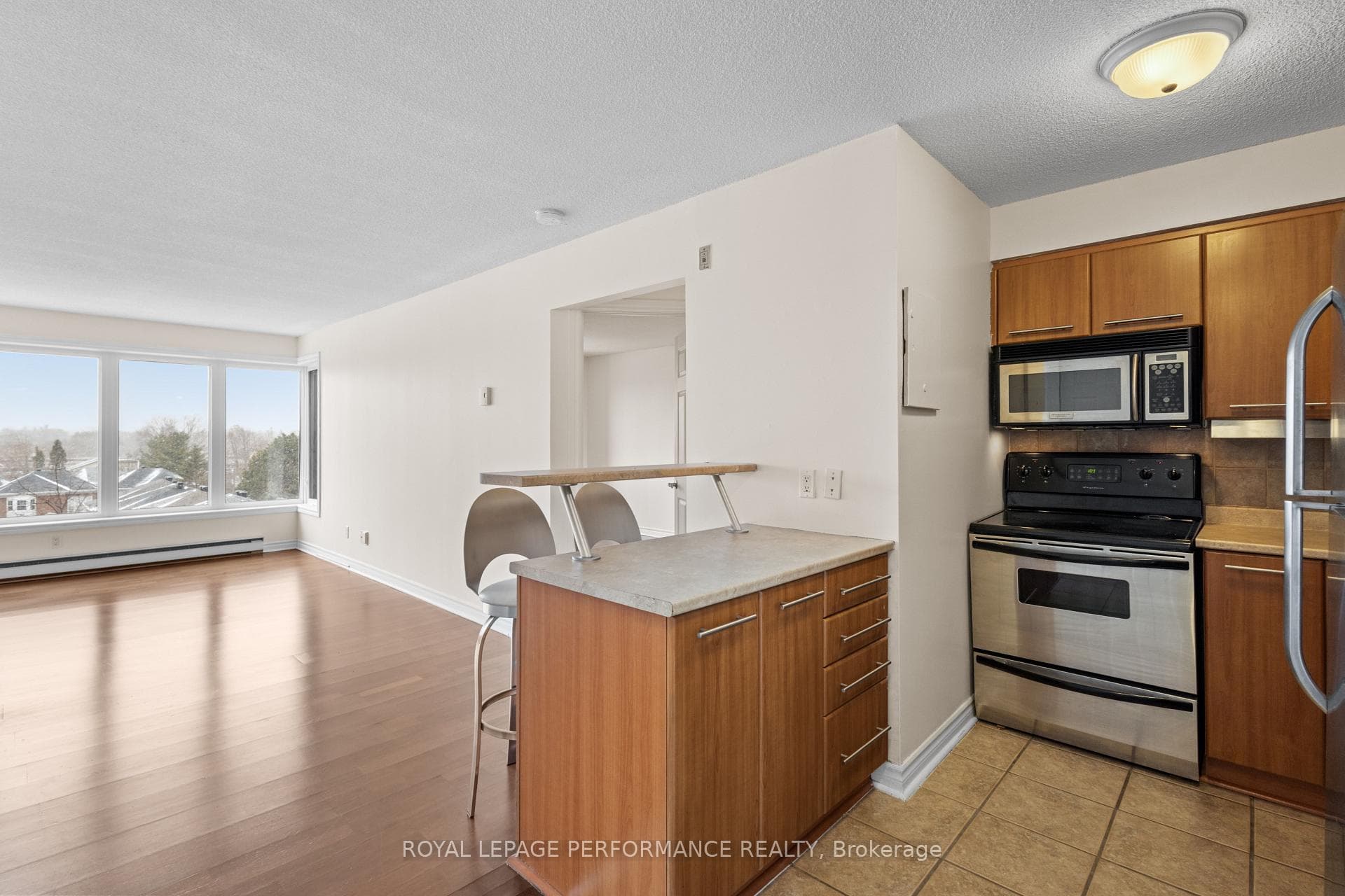 225 Alvin Road Unit 609 photo 12