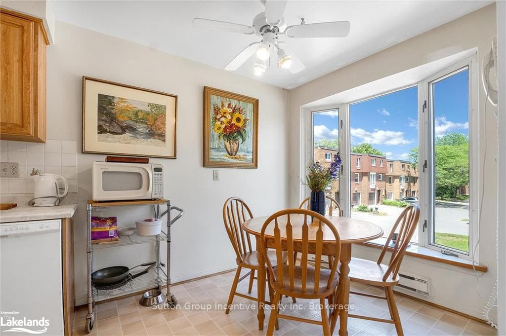 70 CROCKAMHILL Drive Unit 74 photo 13