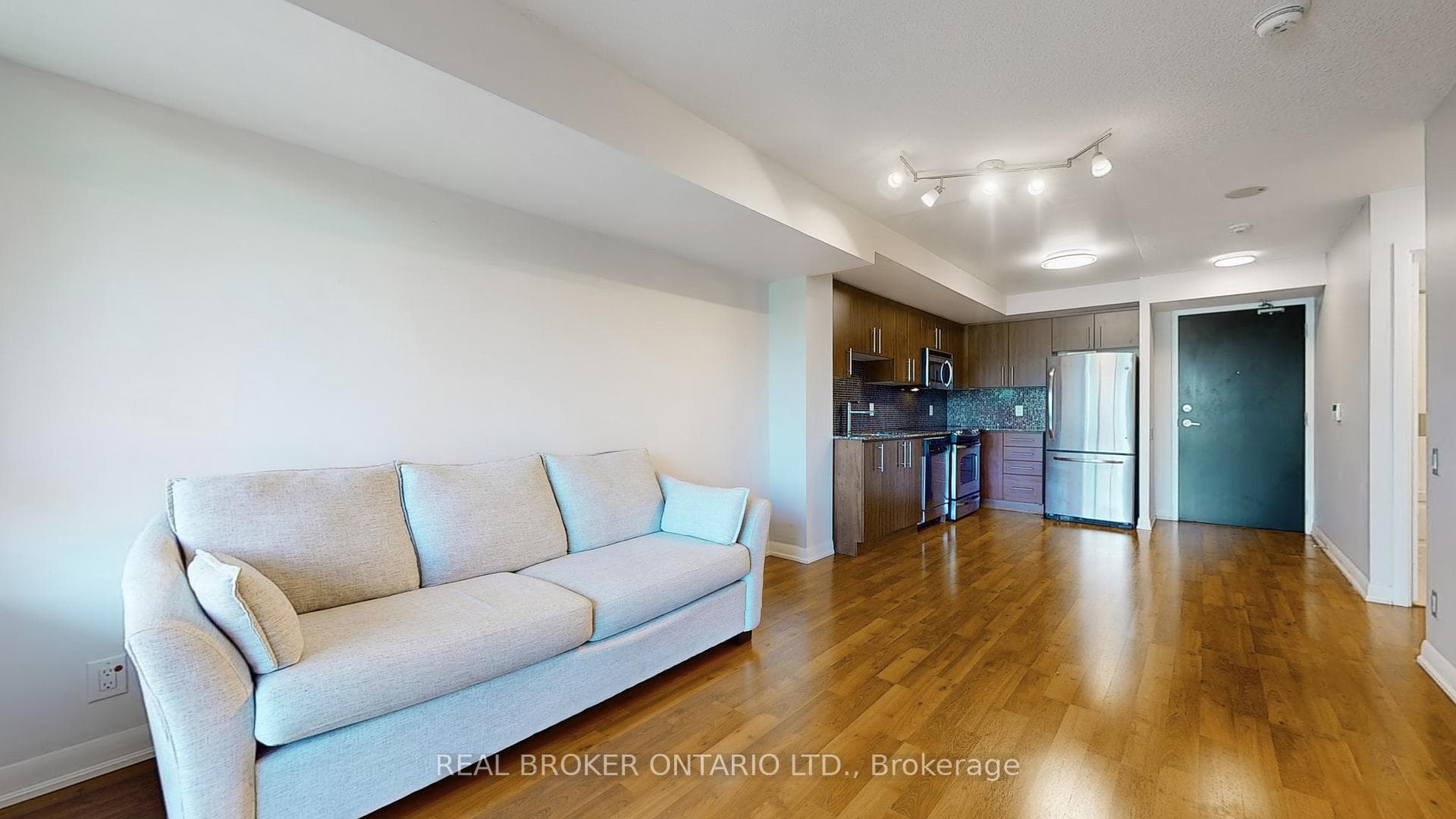 17 Anndale Drive Unit 301 photo 11