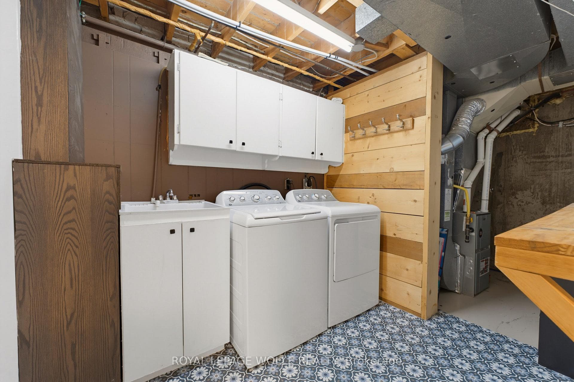 48 Guerin Avenue photo 26
