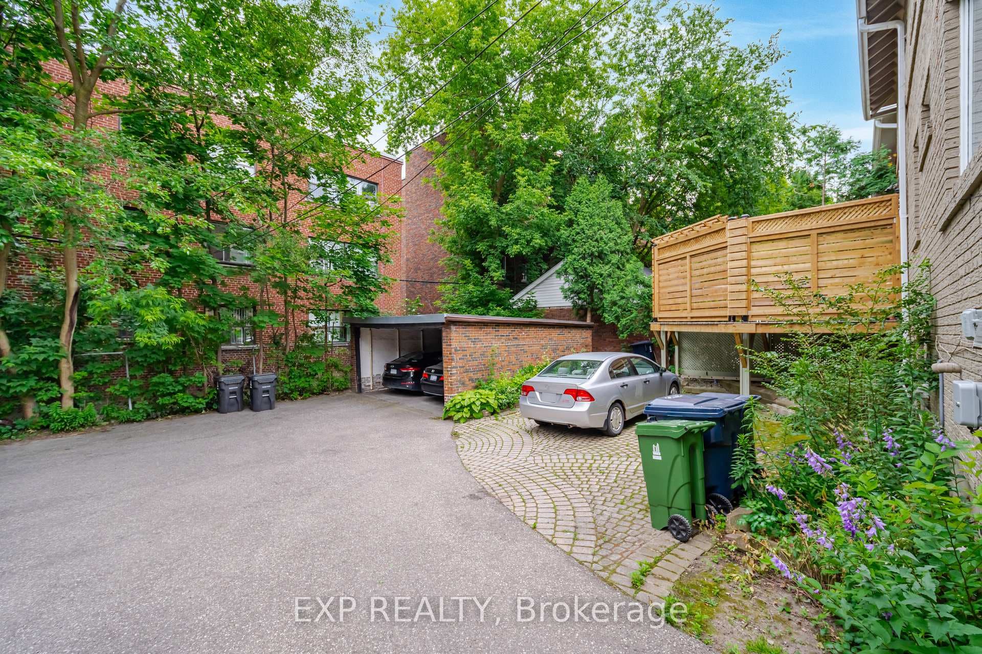 17 Highbourne Road Unit Upper photo 30