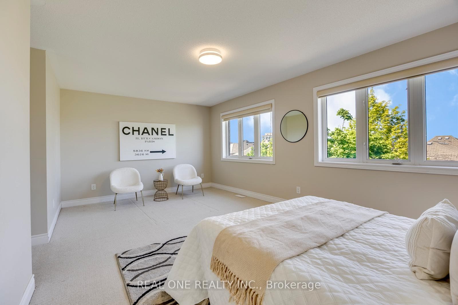 2379 Wasaga Drive photo 28