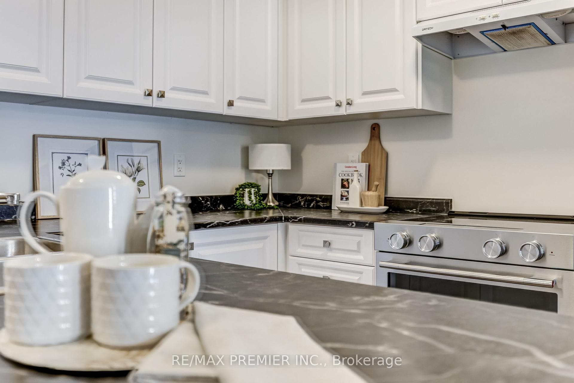2968 Peter Matthews Drive Unit Nova Model photo 16