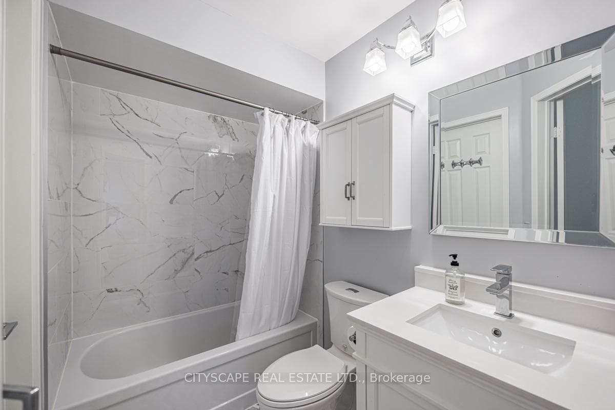 741 Village Green Boulevard photo 20