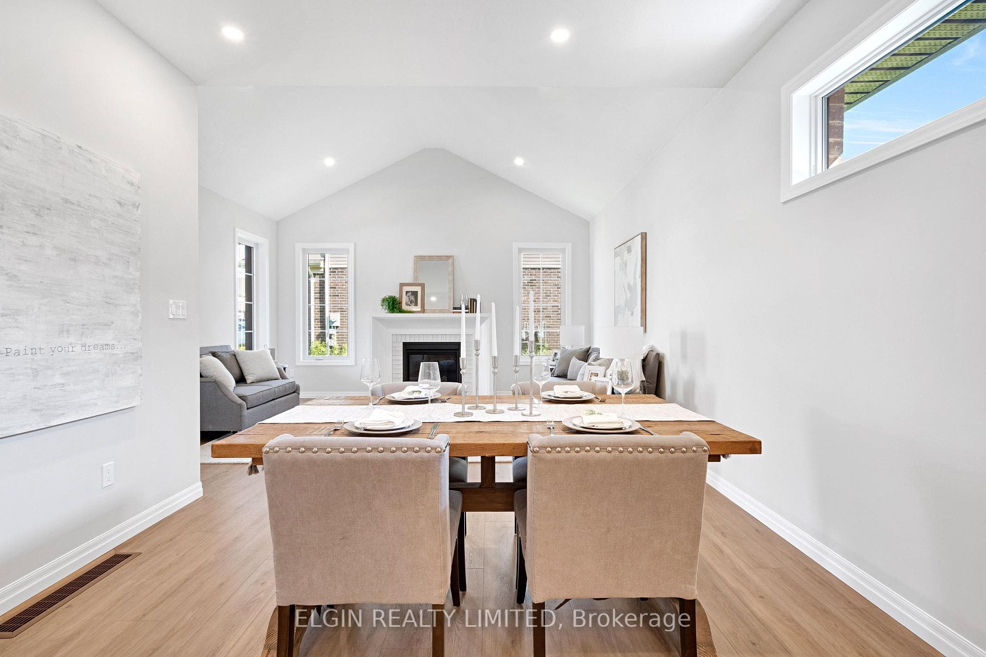 97 Keba Crescent photo 12