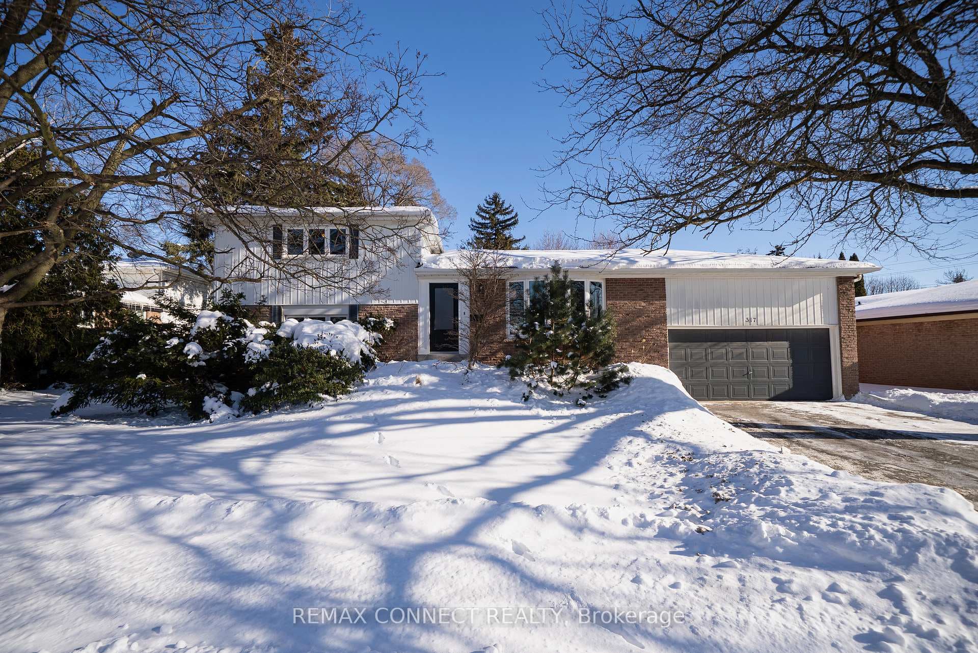 317 Sunset Drive photo 1