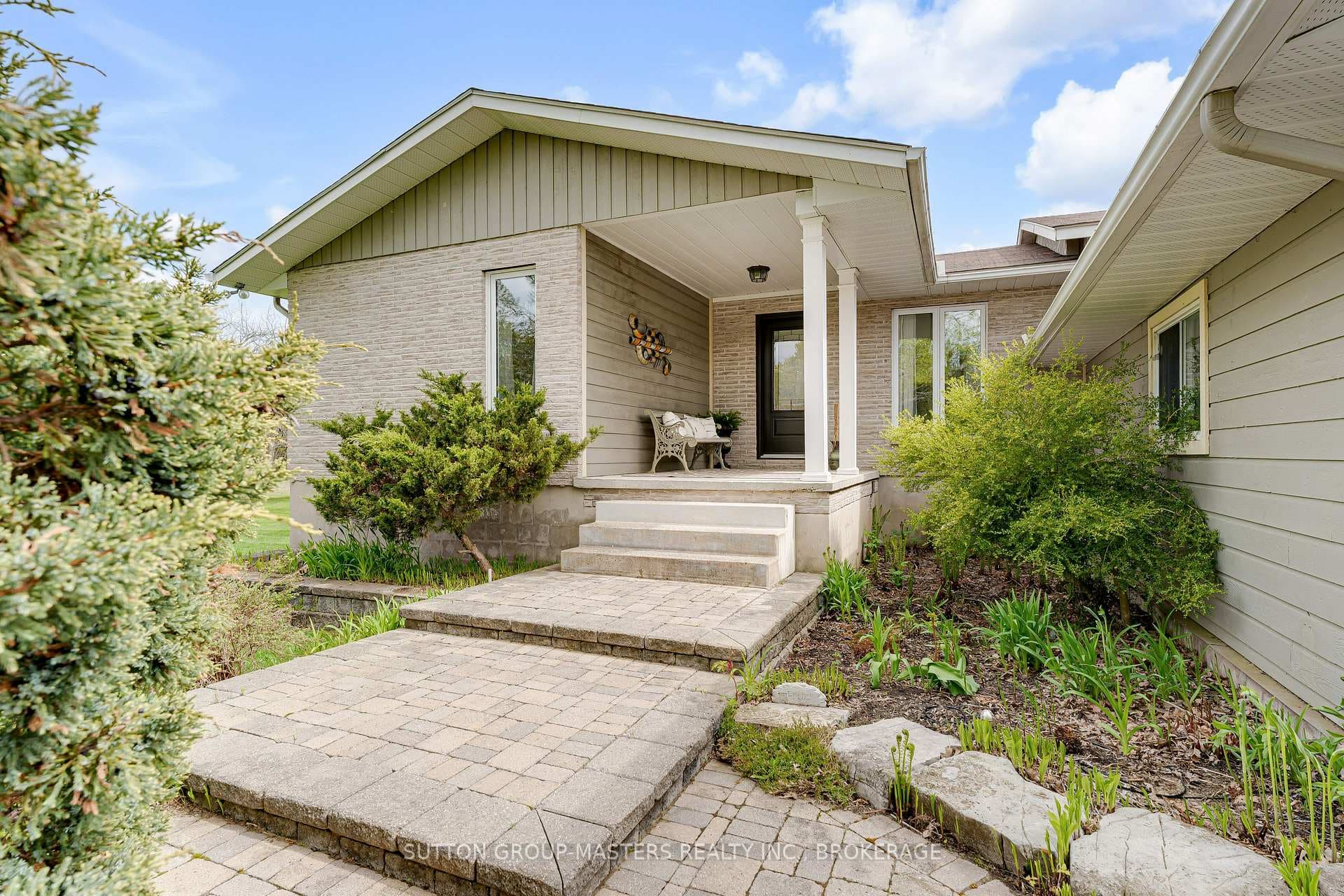 466 Colebrook Road photo 6