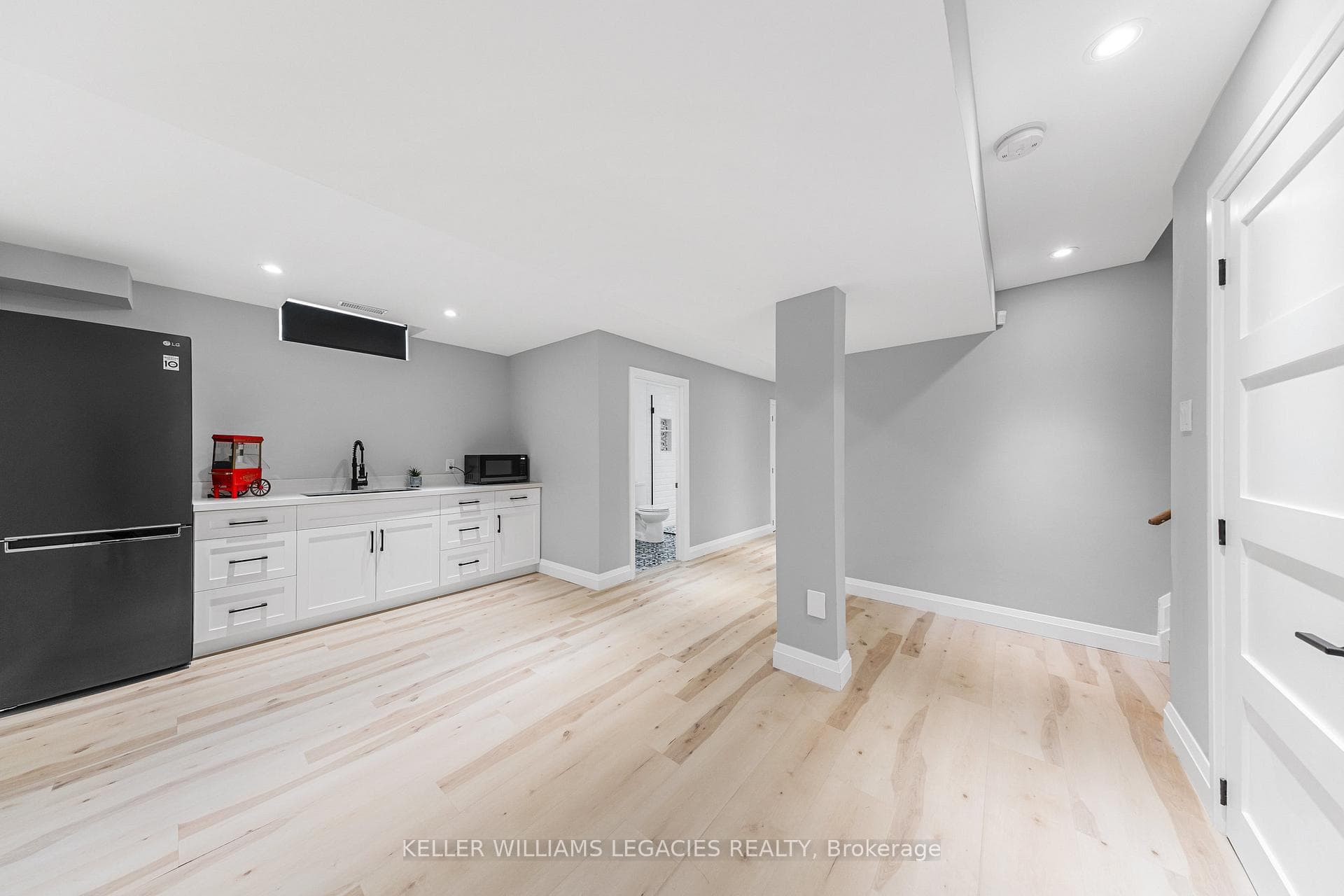 65 Highland Terrace photo 28