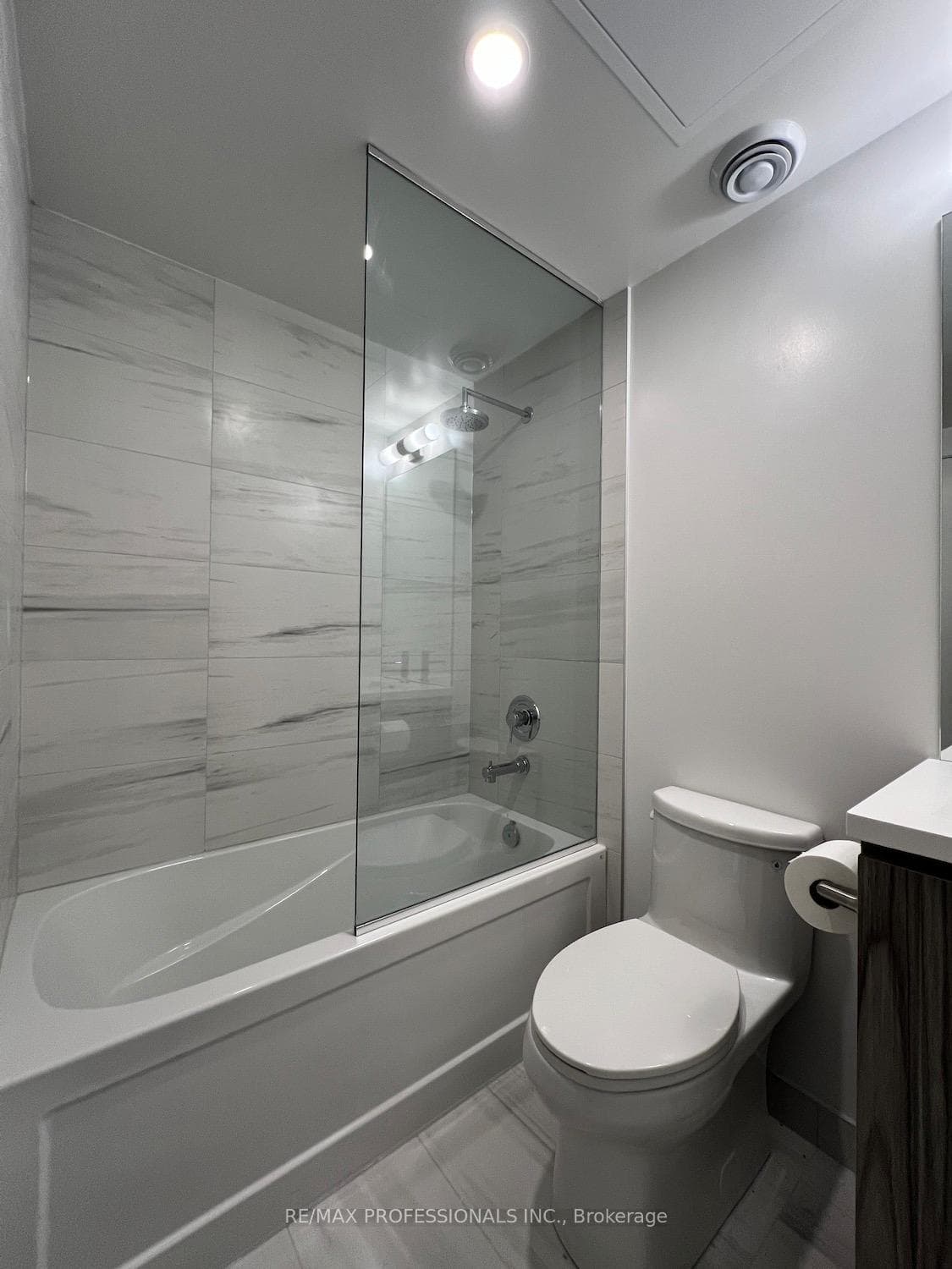 55 Cooper Street Unit 5308 photo 11