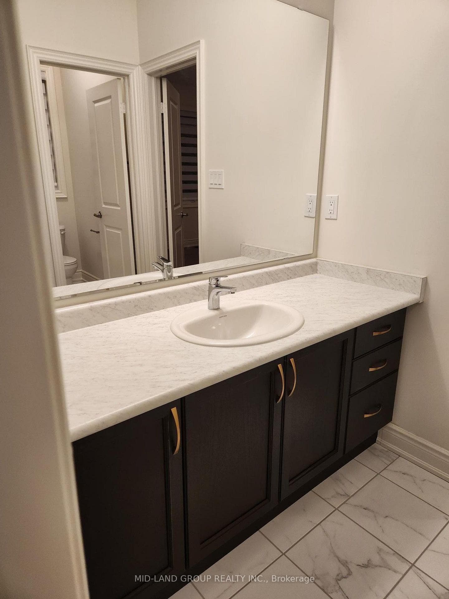 73 Boccella Crescent photo 23