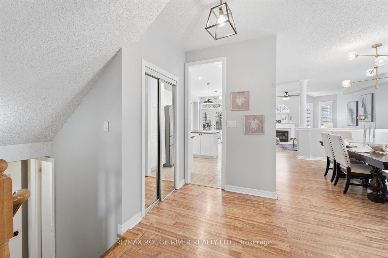 169 Wilshire Drive photo 5