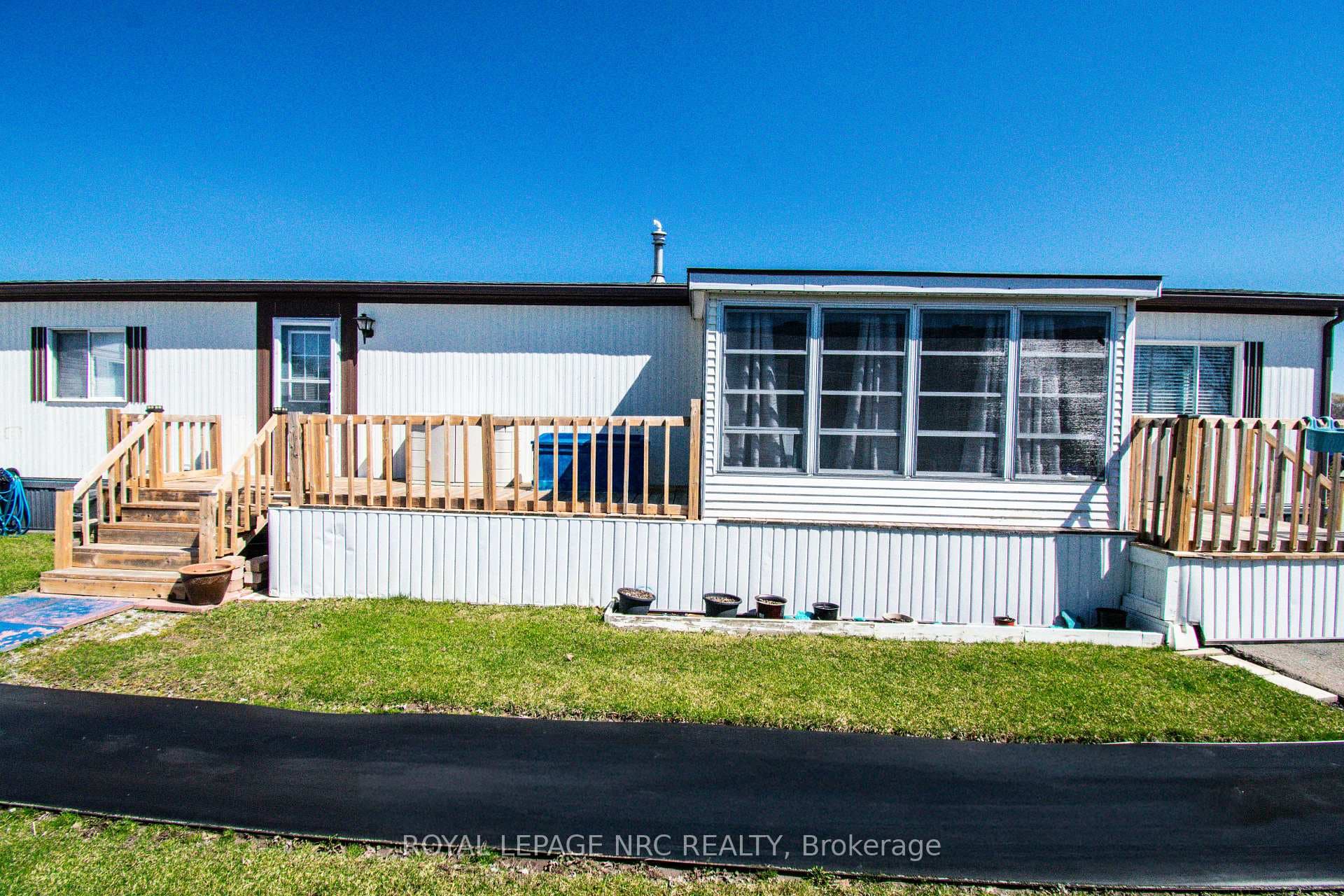 3033 TOWNLINE Road Unit 83 photo 43