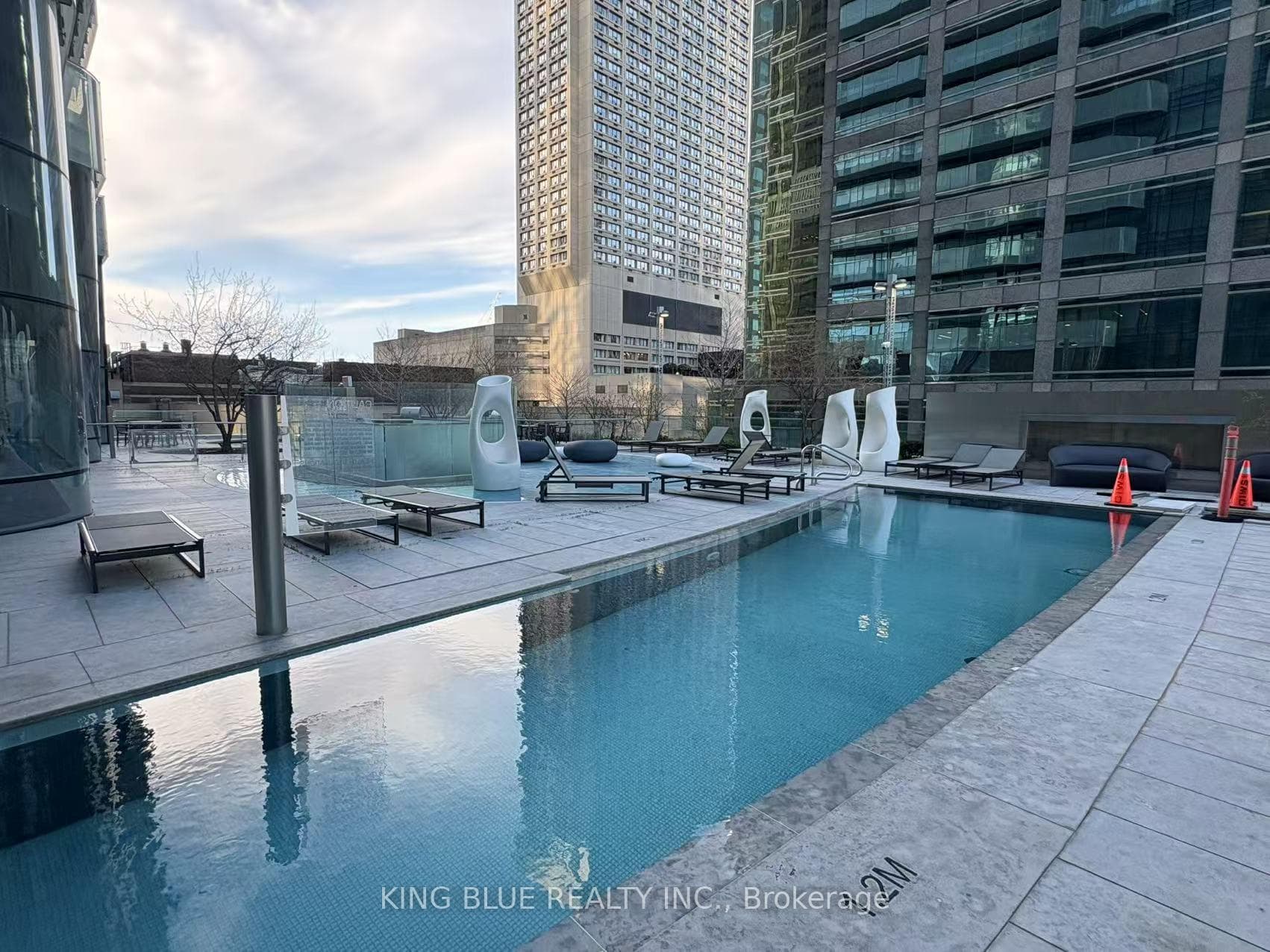1 Bloor Street Unit 1510 photo 24
