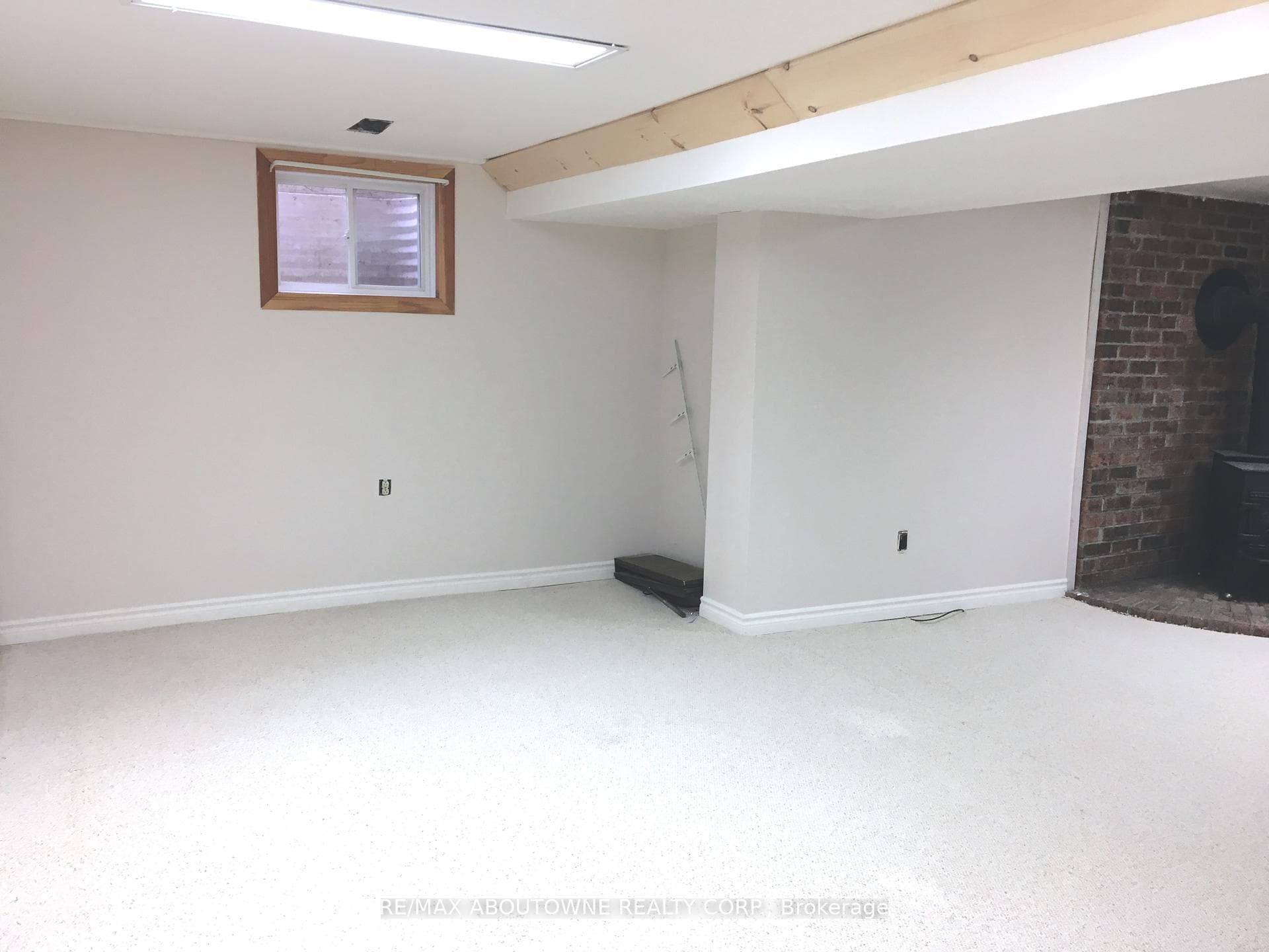 1550 Grosvenor Street Unit 25 photo 28
