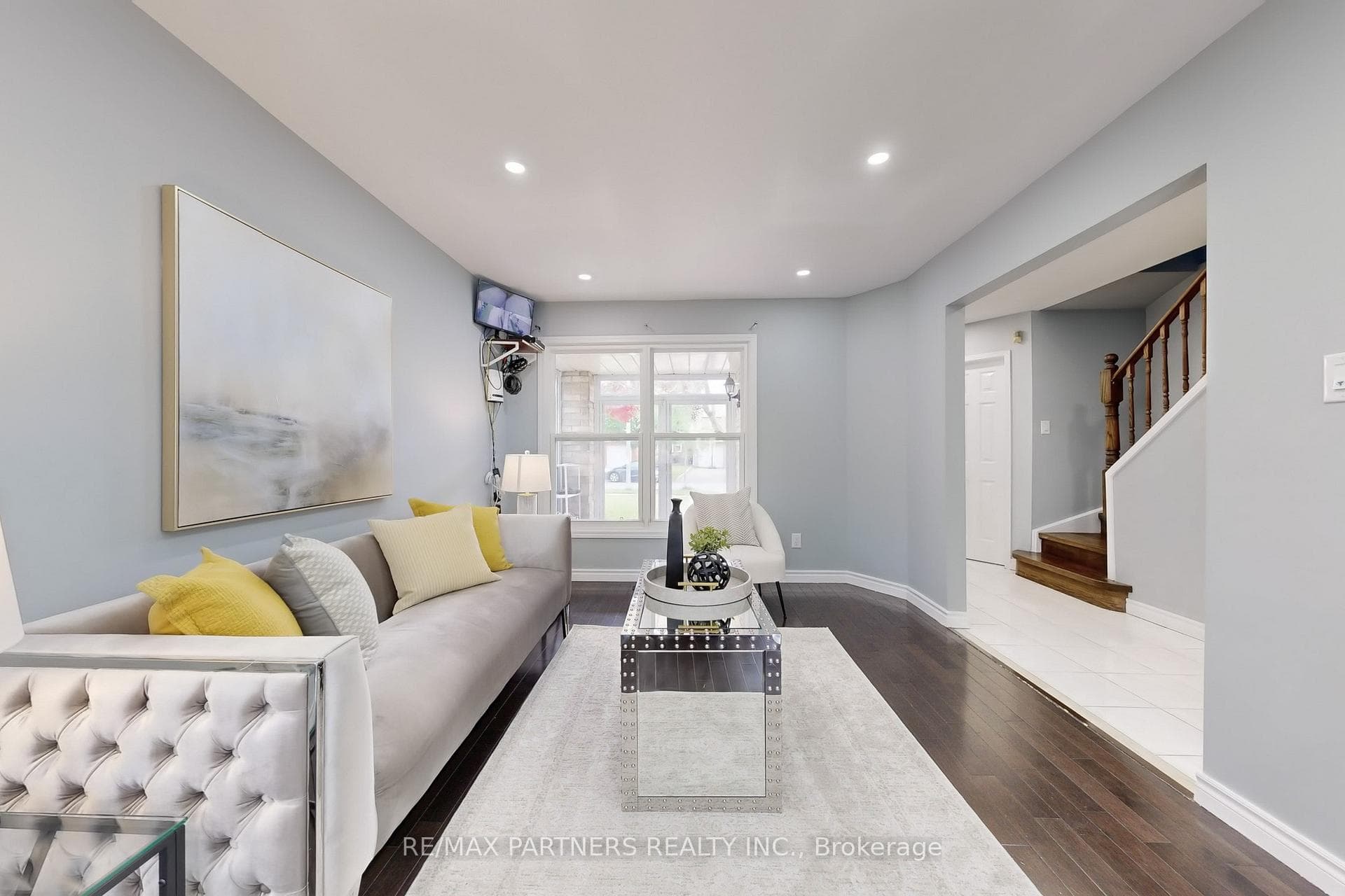 128 Bellrock Drive photo 4