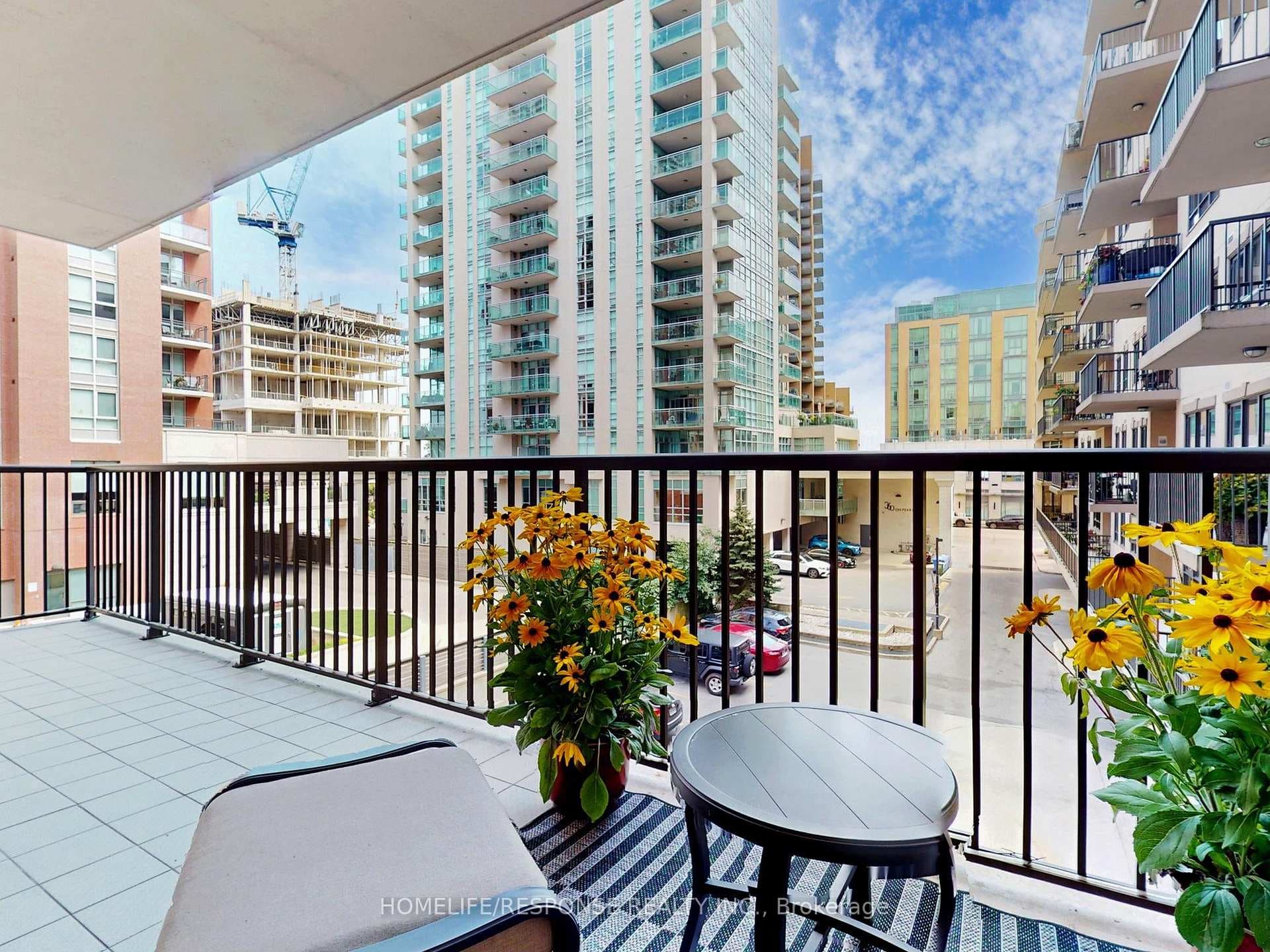 399 ELIZABETH Street Unit 308 photo 24