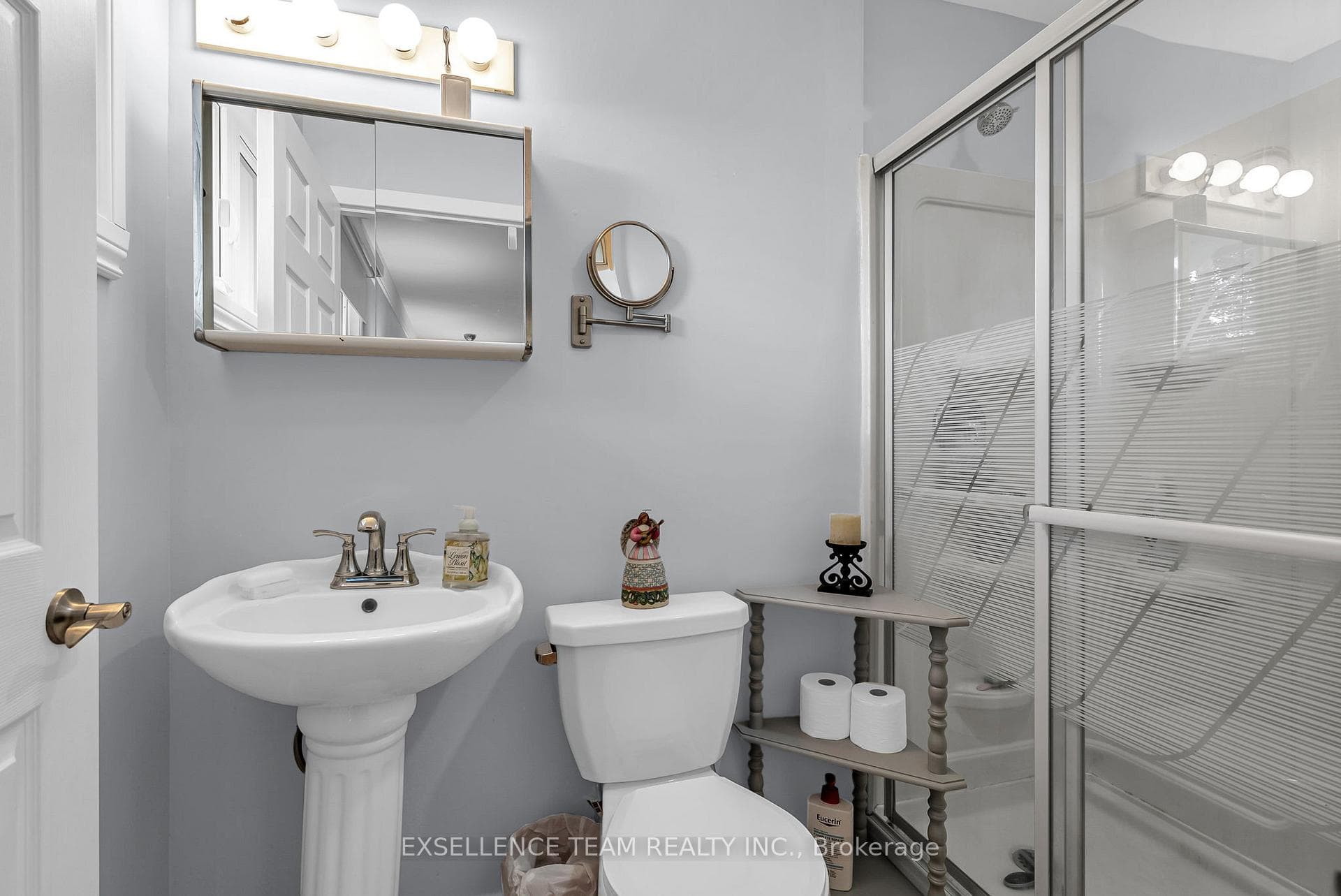 Primary ensuite