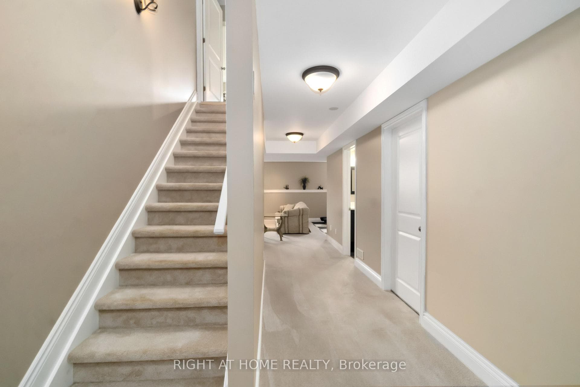 124 Dulmage Crescent photo 26