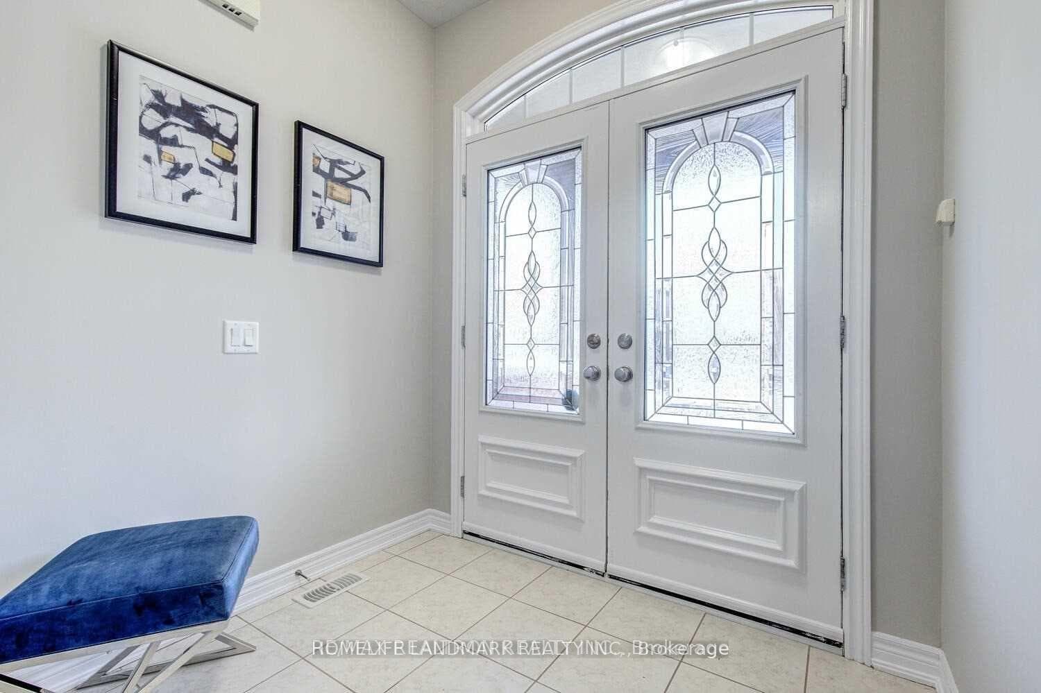 404 Lady Nadia Drive photo 3