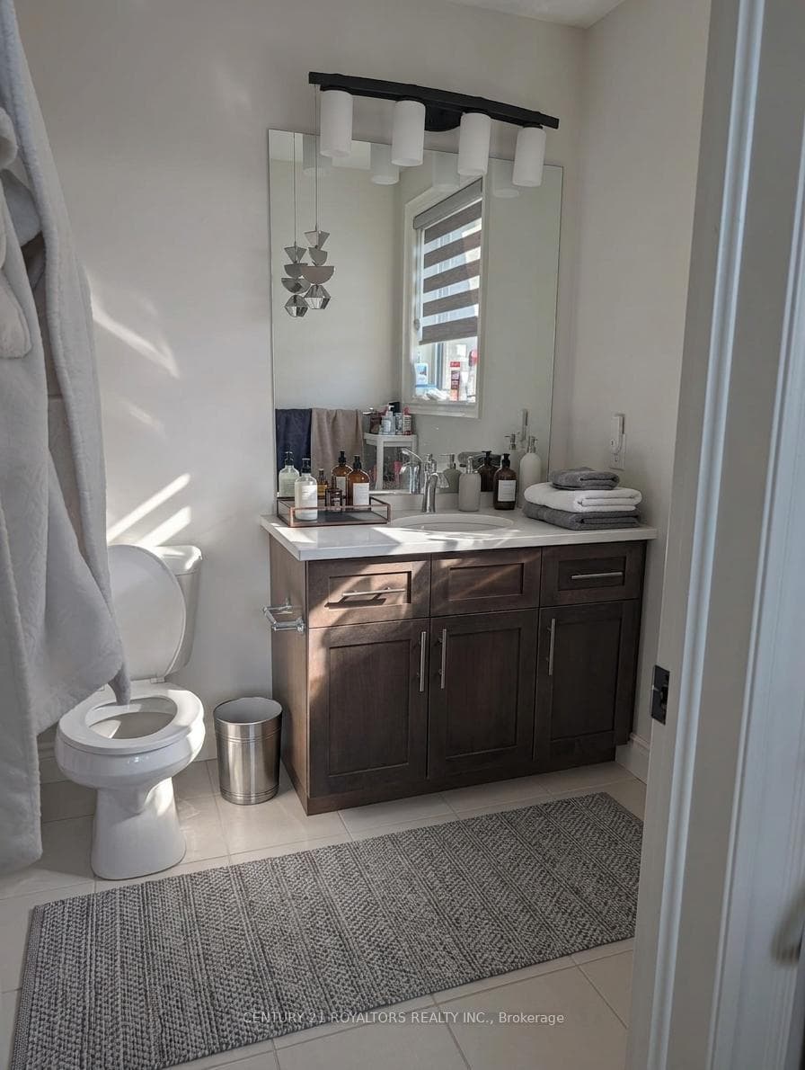 7 Montgomery Way photo 10