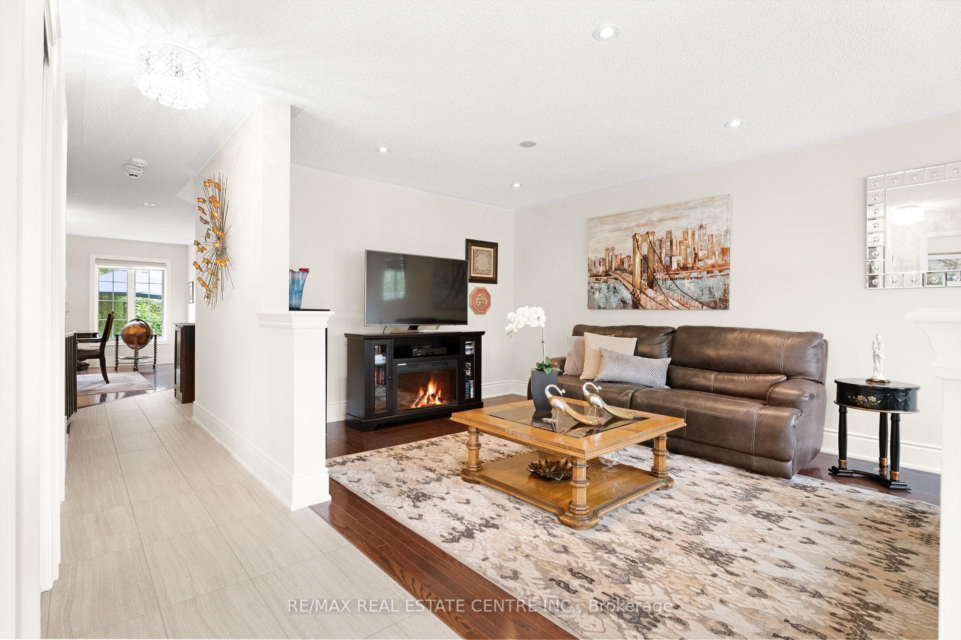 38 Muzzo Drive photo 7