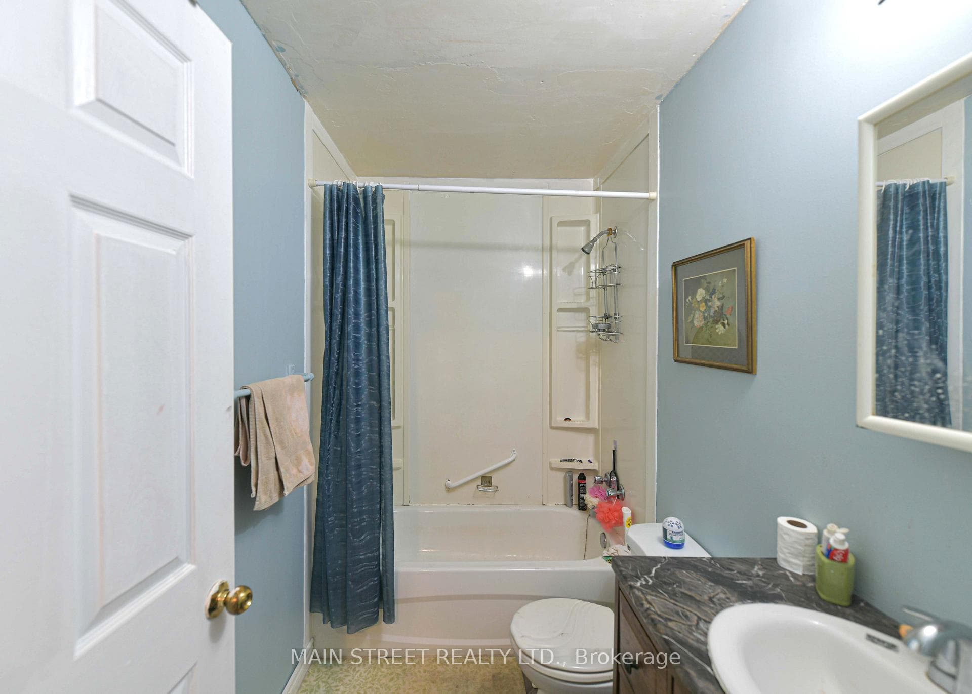 231 OXFORD Street Unit 2 photo 9