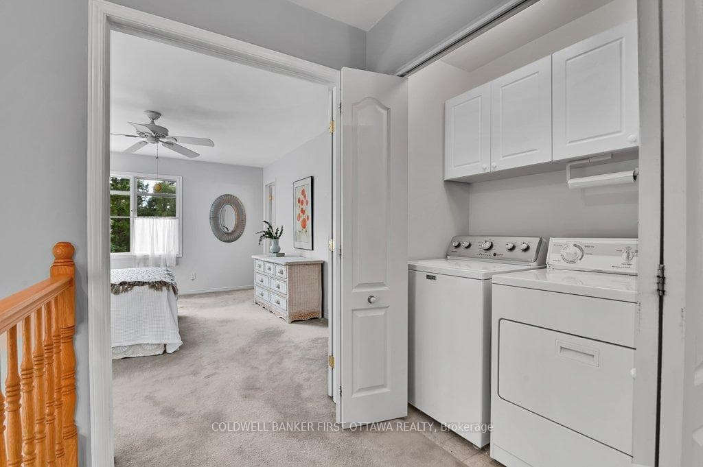 131 Hearst Way photo 17