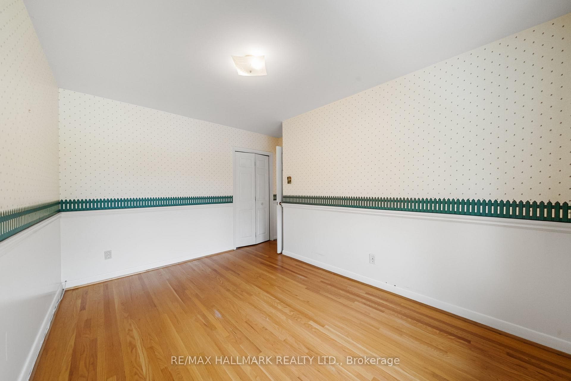 17 Greenyards Drive photo 26