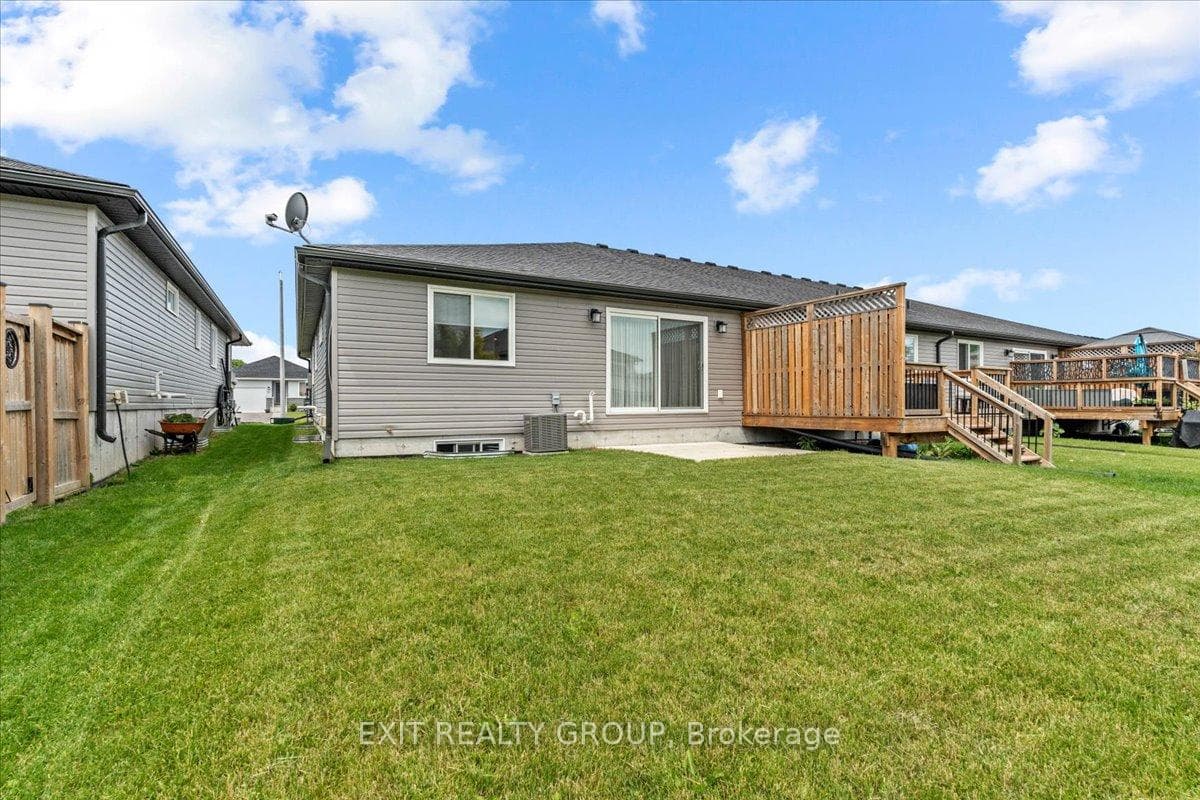 15 Caleb Crescent photo 31