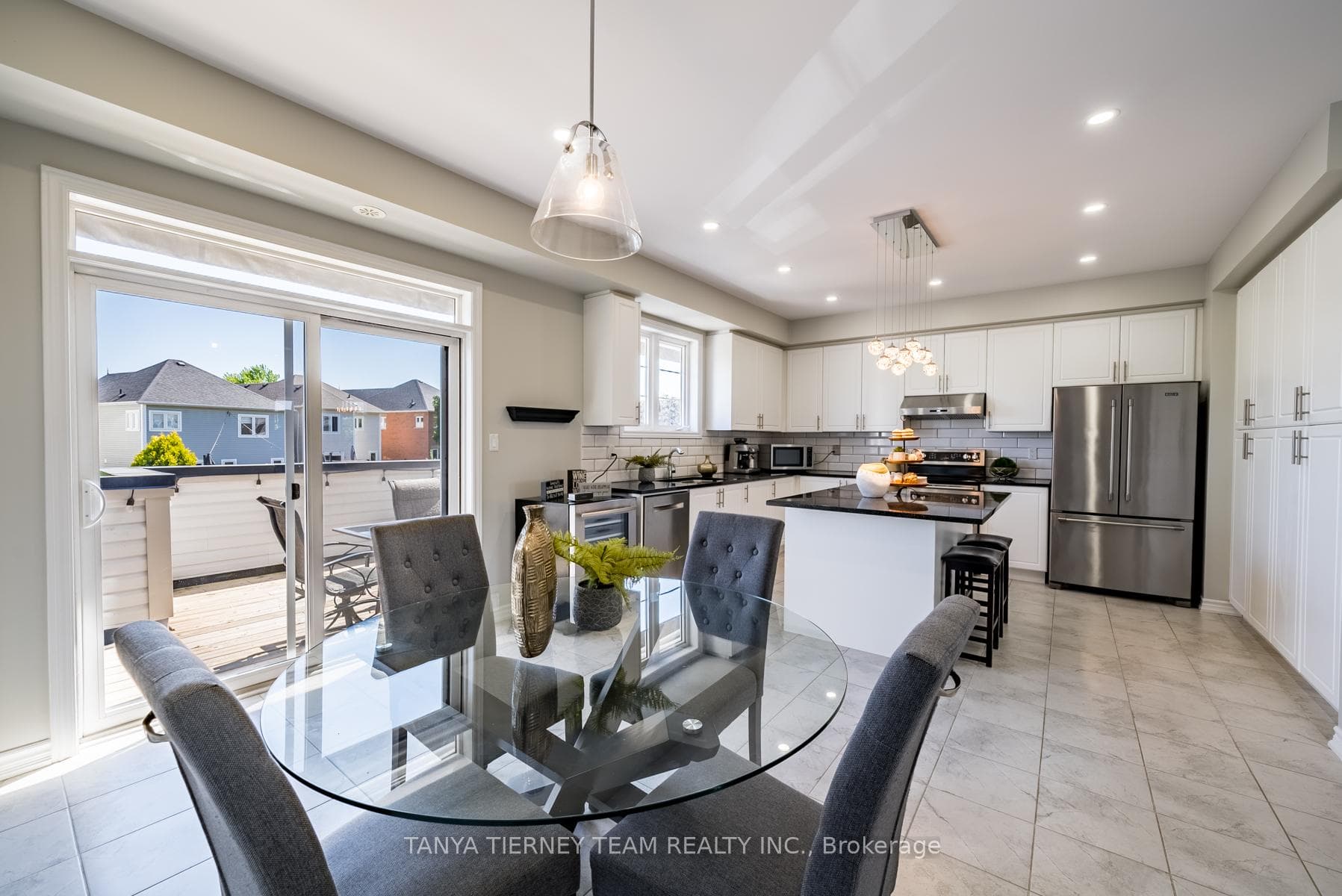 54 Westbury Way photo 14