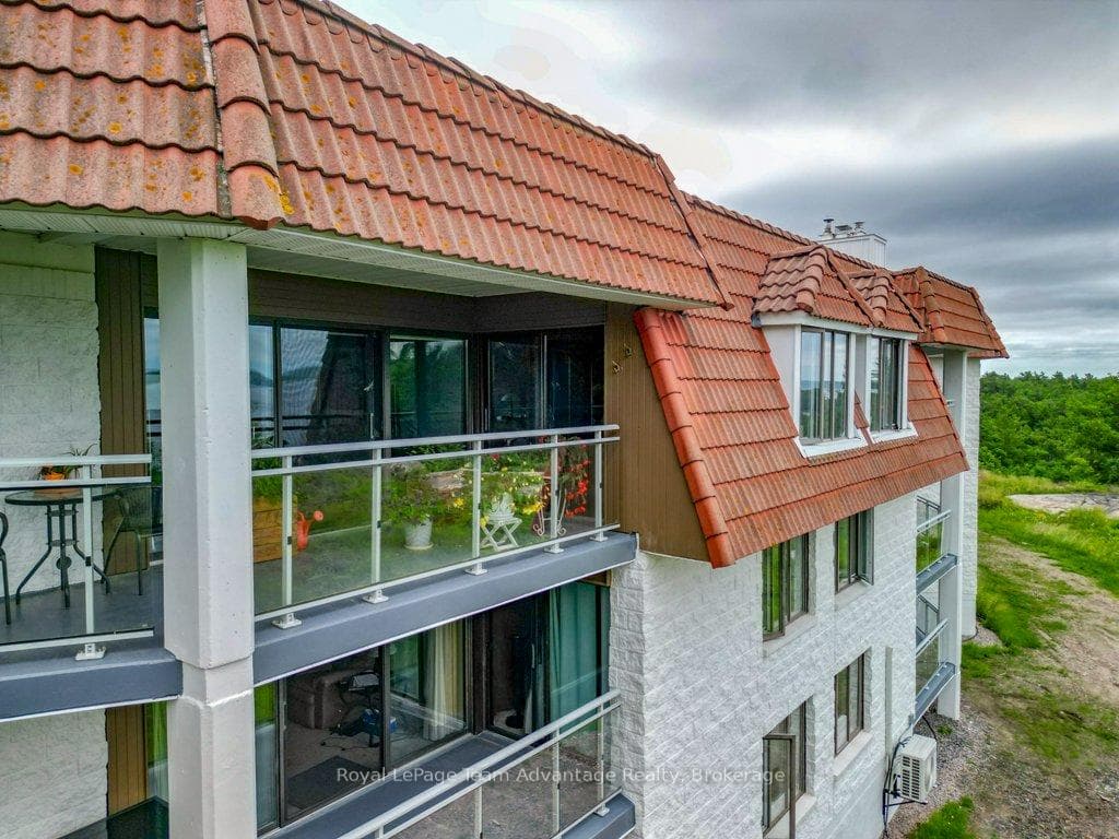 Aerial of Balcony