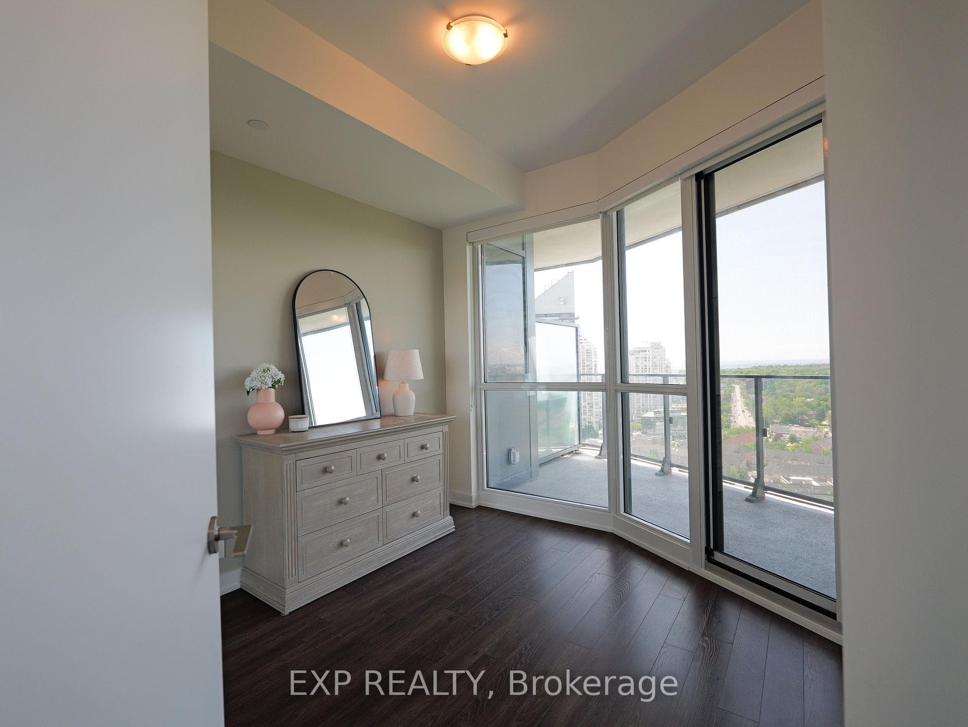 10 Park Lawn Road Unit 2204 photo 20