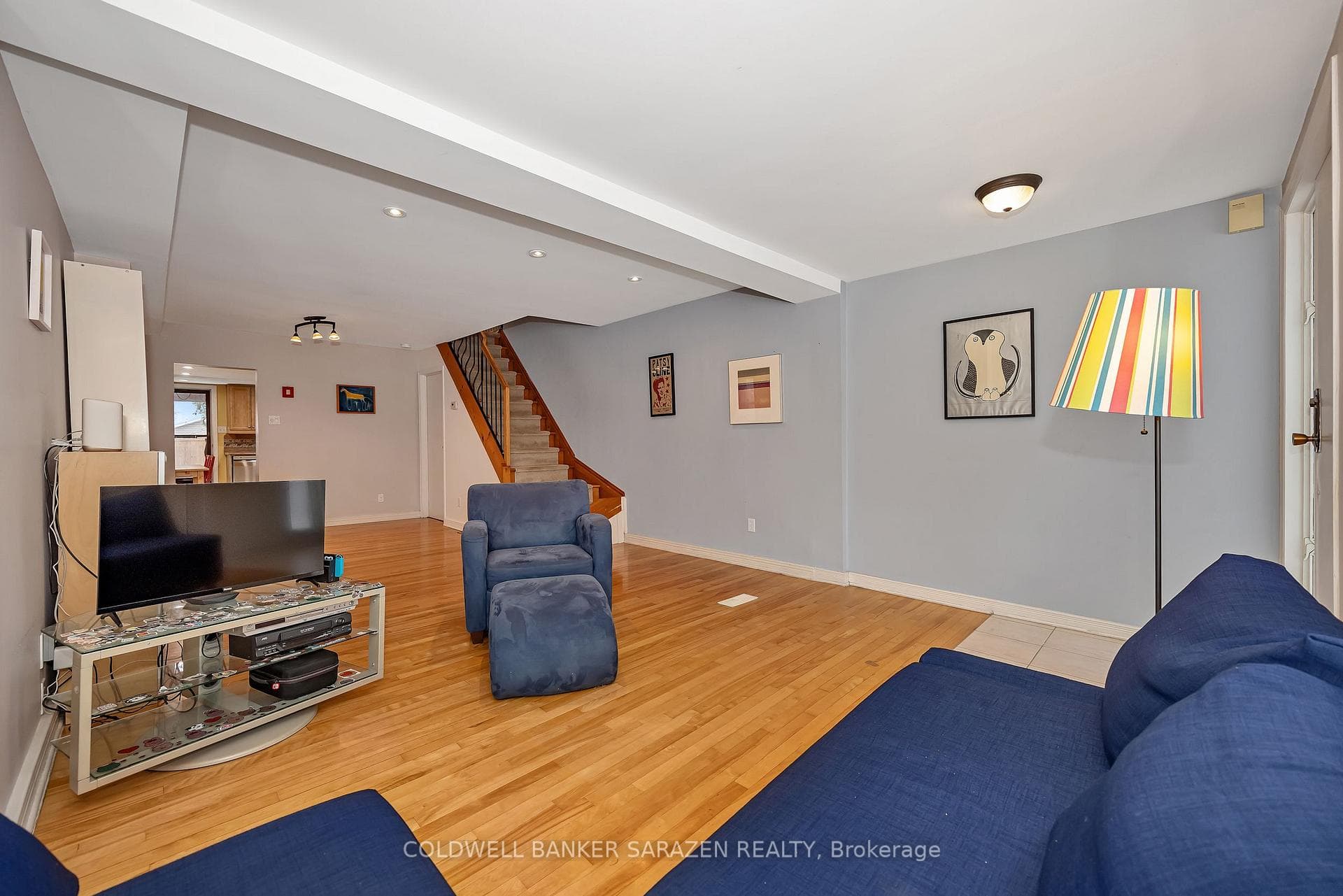 Living room - hardwood floors