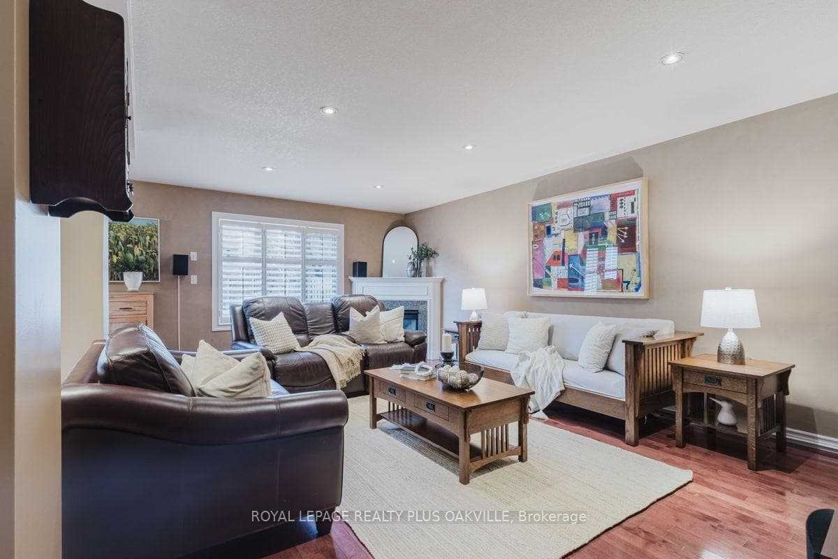 16 Grayrocks Avenue photo 17