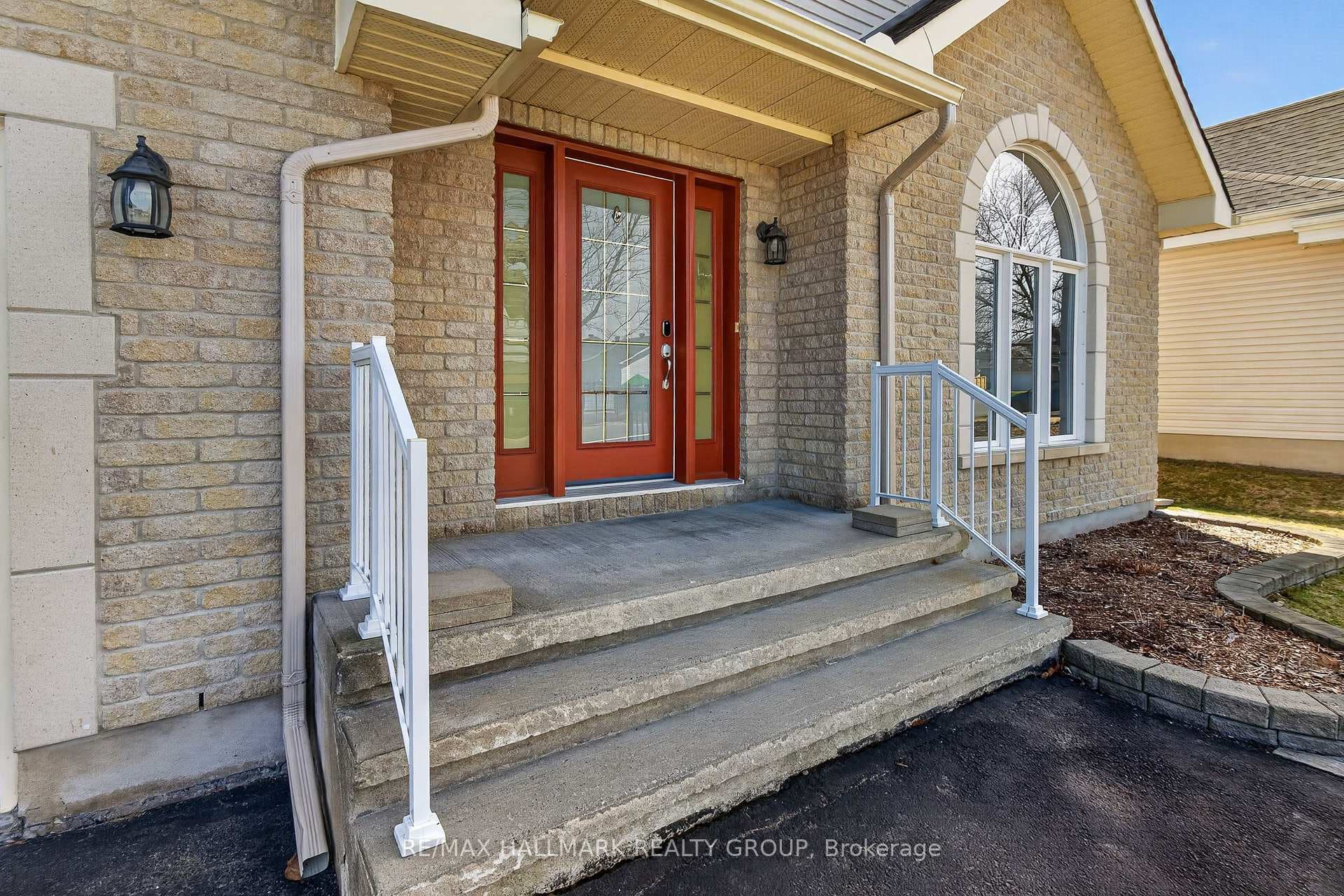 Current door that will be replaced with white door