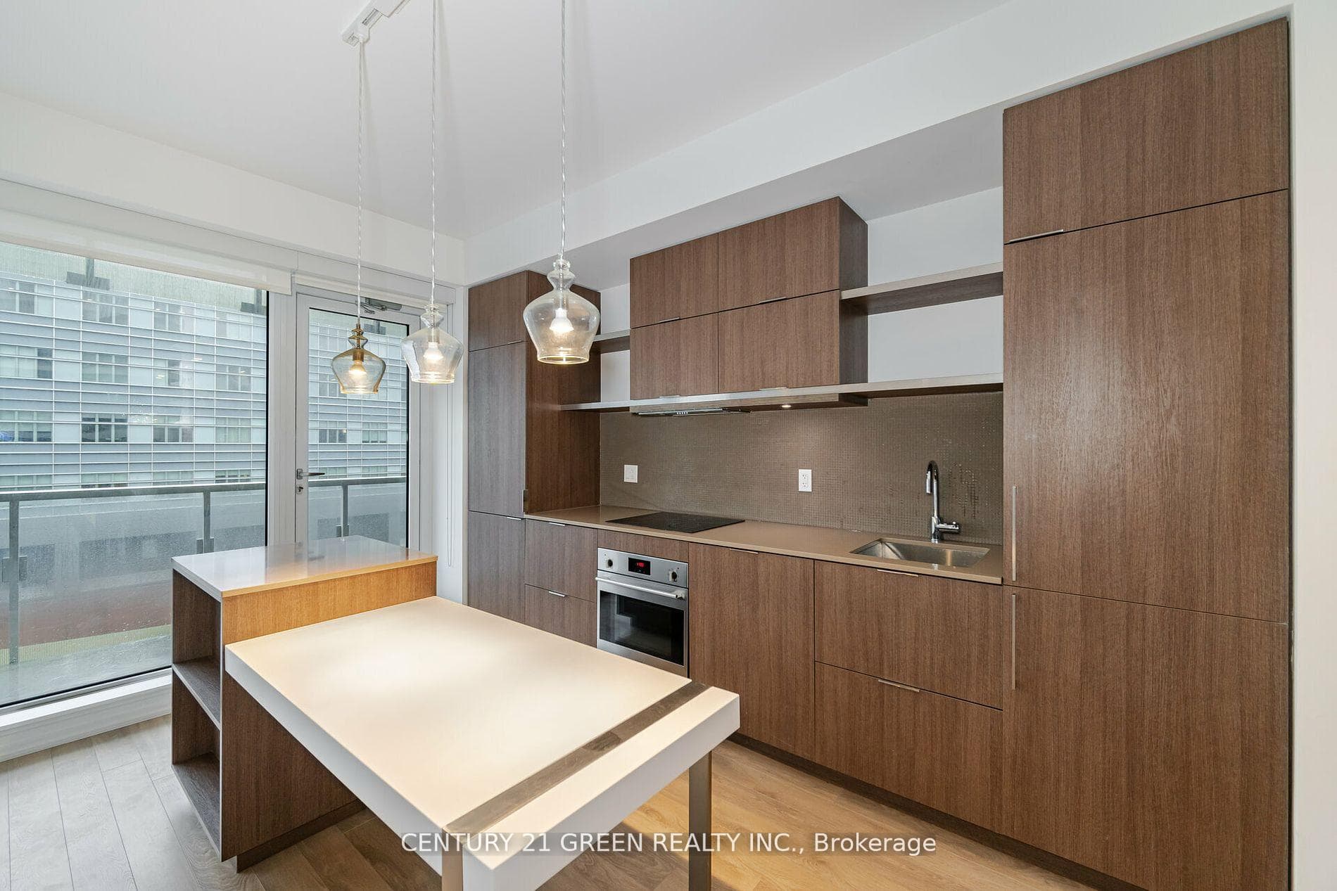 197 Yonge Street Unit 1503 photo 12