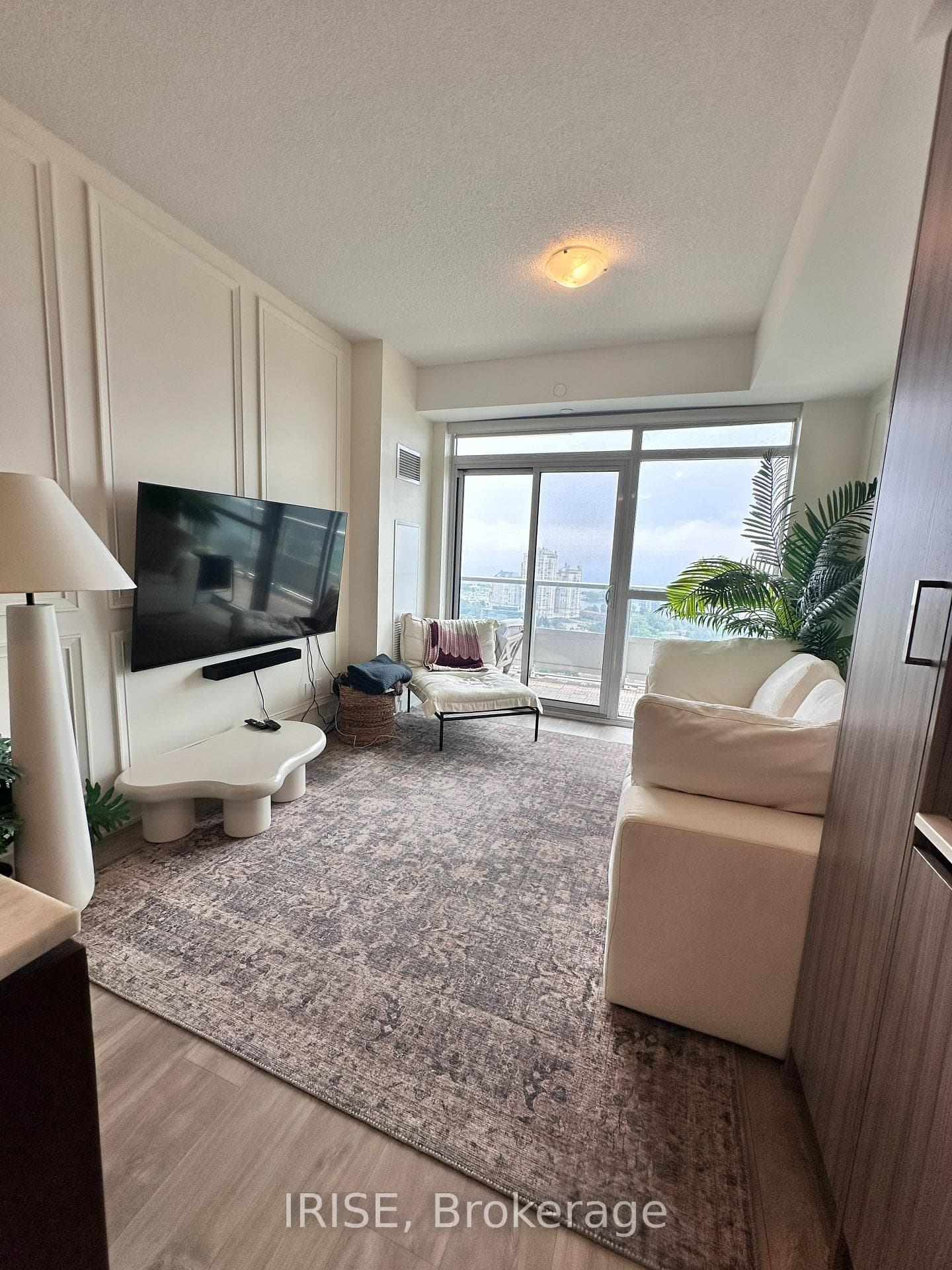 251 Manitoba Street Unit 2105 photo 6