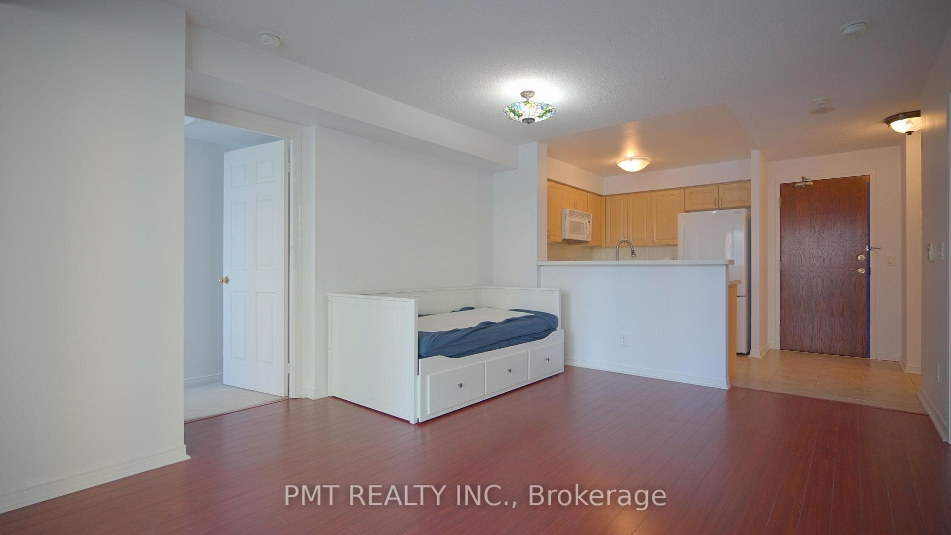 9 Michael Power Place Unit 314 photo 8