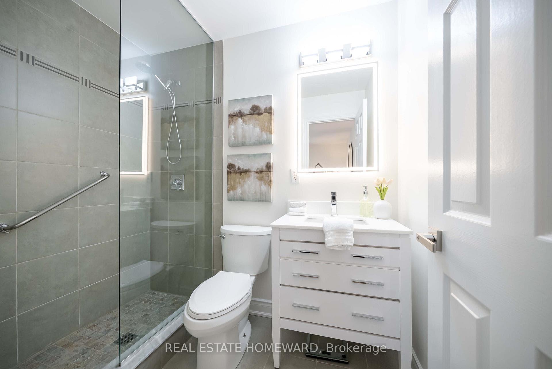 2314 Marine Drive Unit 2 photo 20