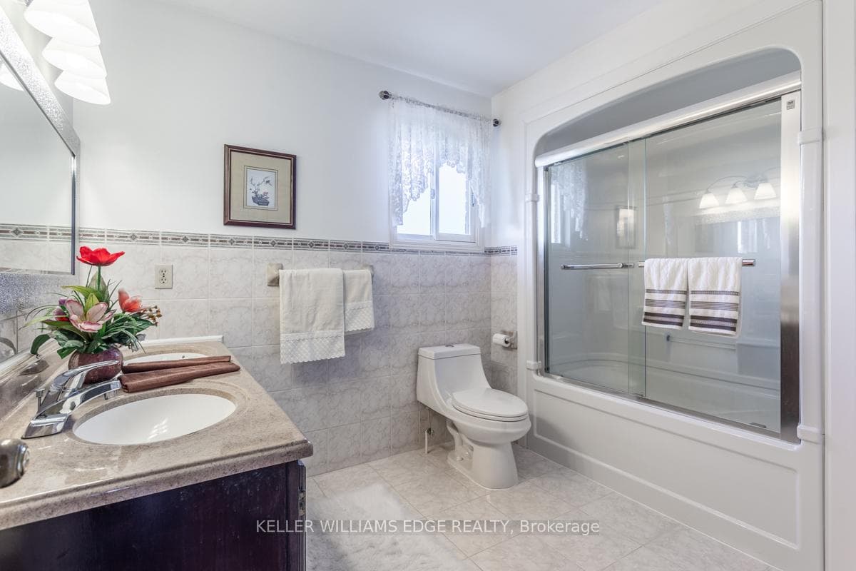 70 Valera Drive photo 18