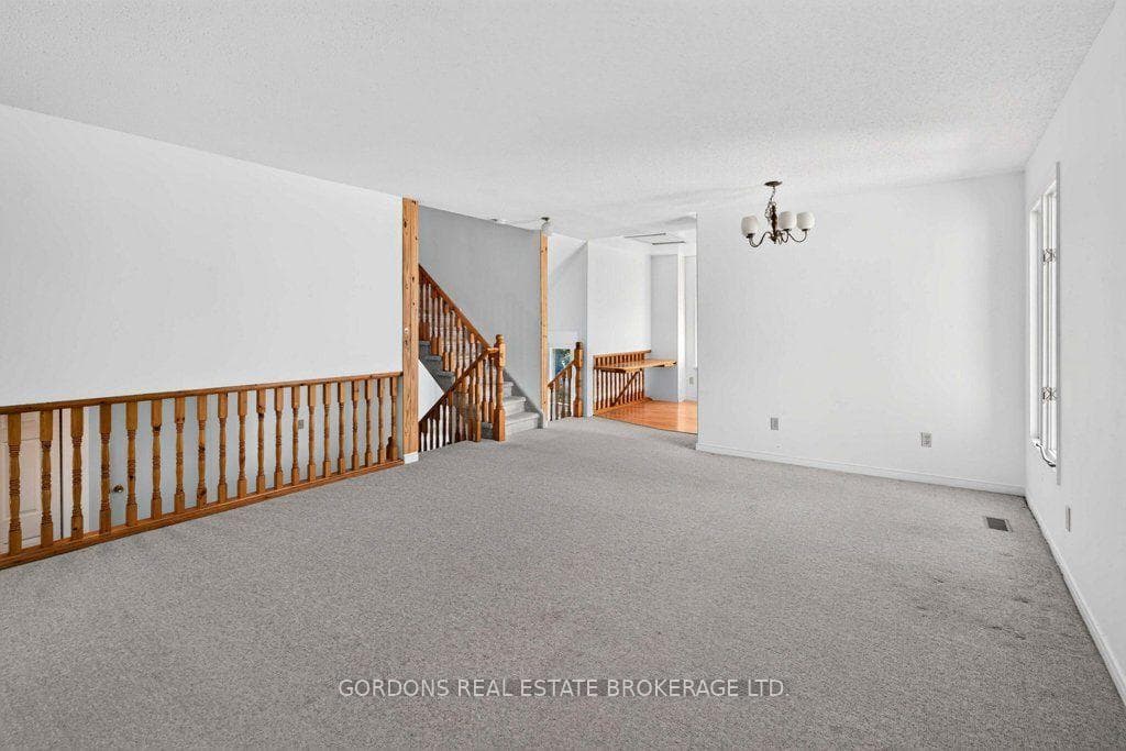 30 Limeridge Drive photo 24