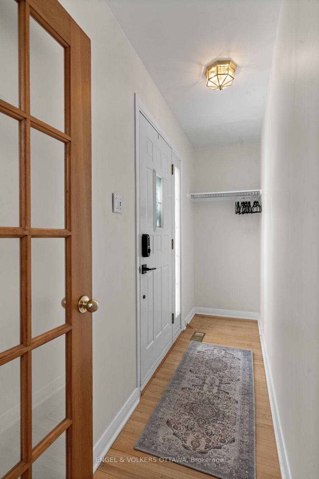 475 Edgeworth Avenue photo 4