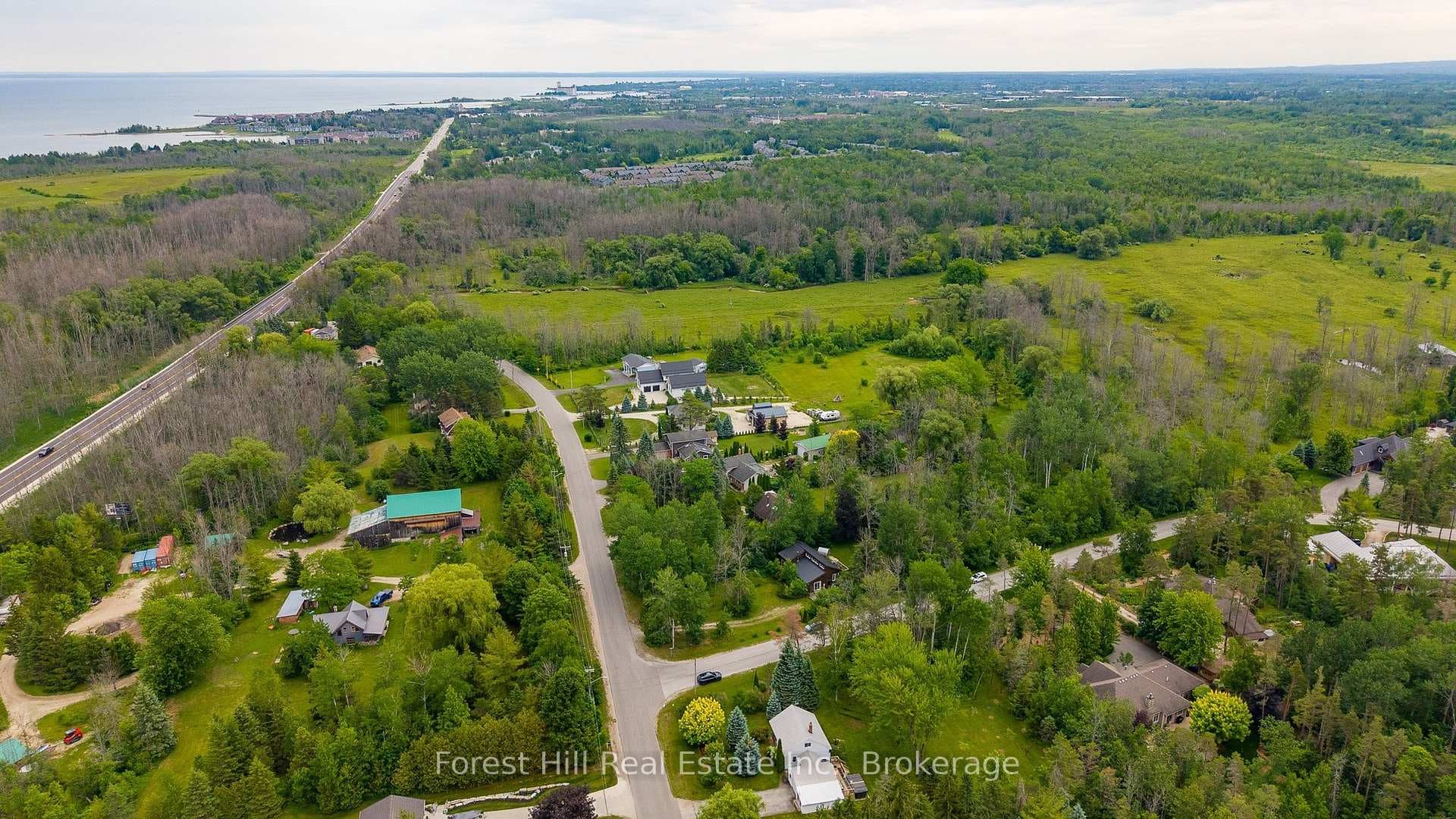 23 Silver Creek Drive photo 48