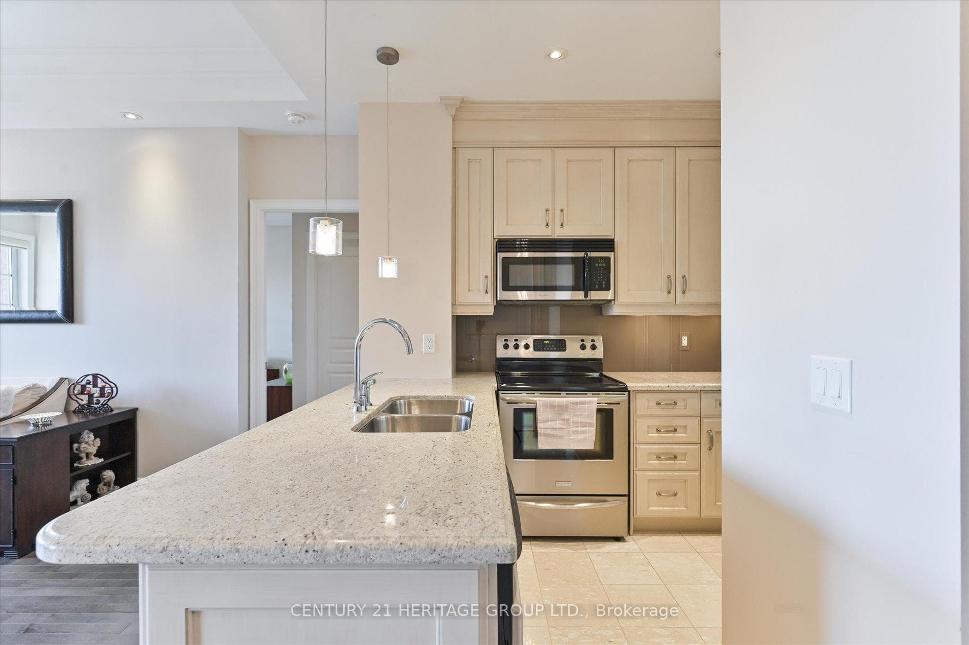21 Burkebrook Place Unit 519 photo 14