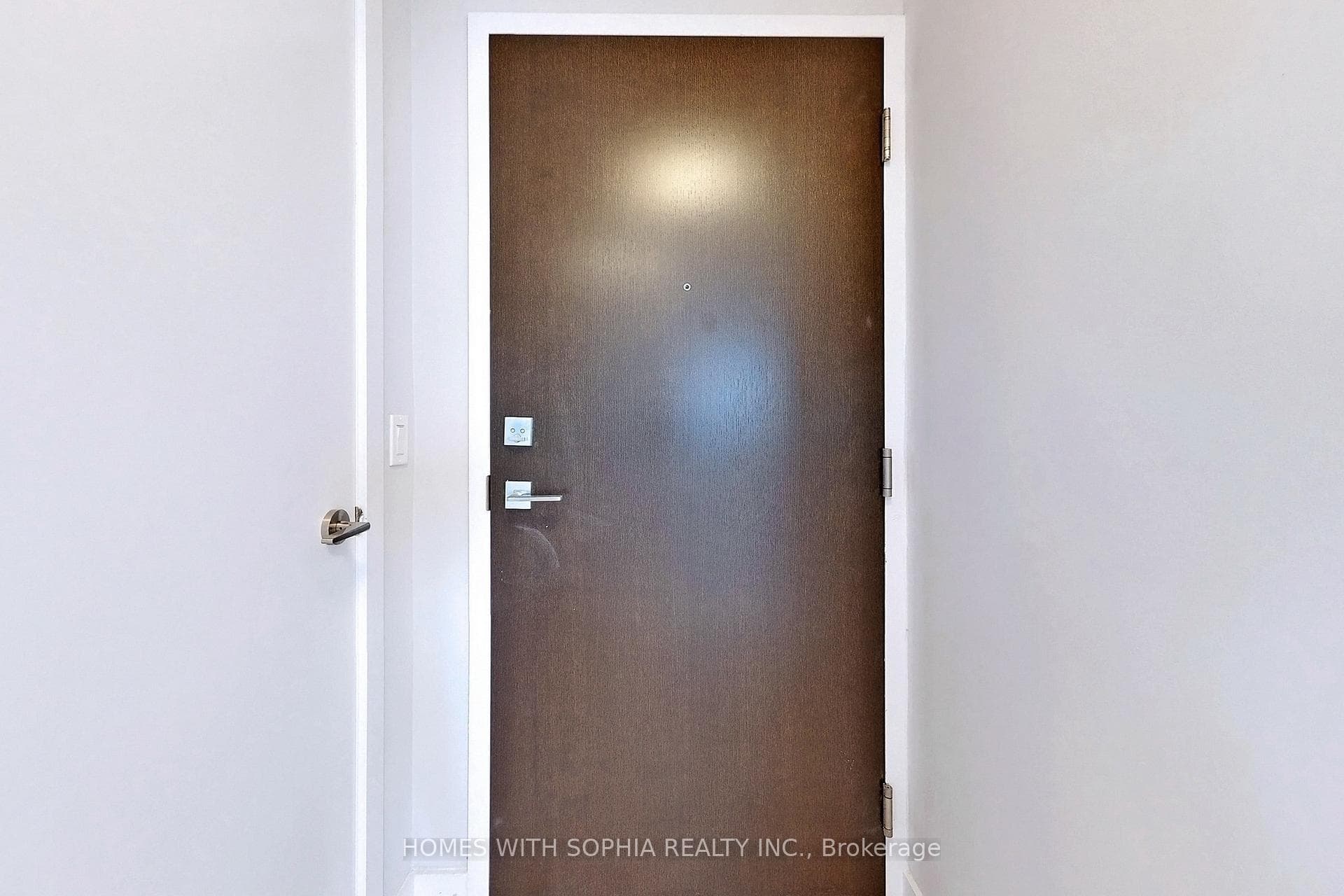 2221 Yonge Street Unit 5403 photo 34