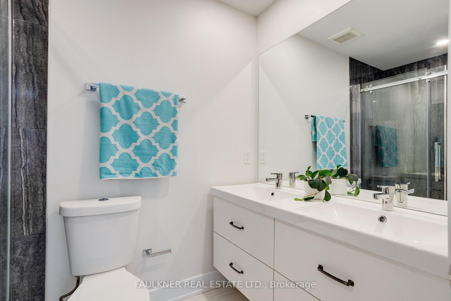 ensuite