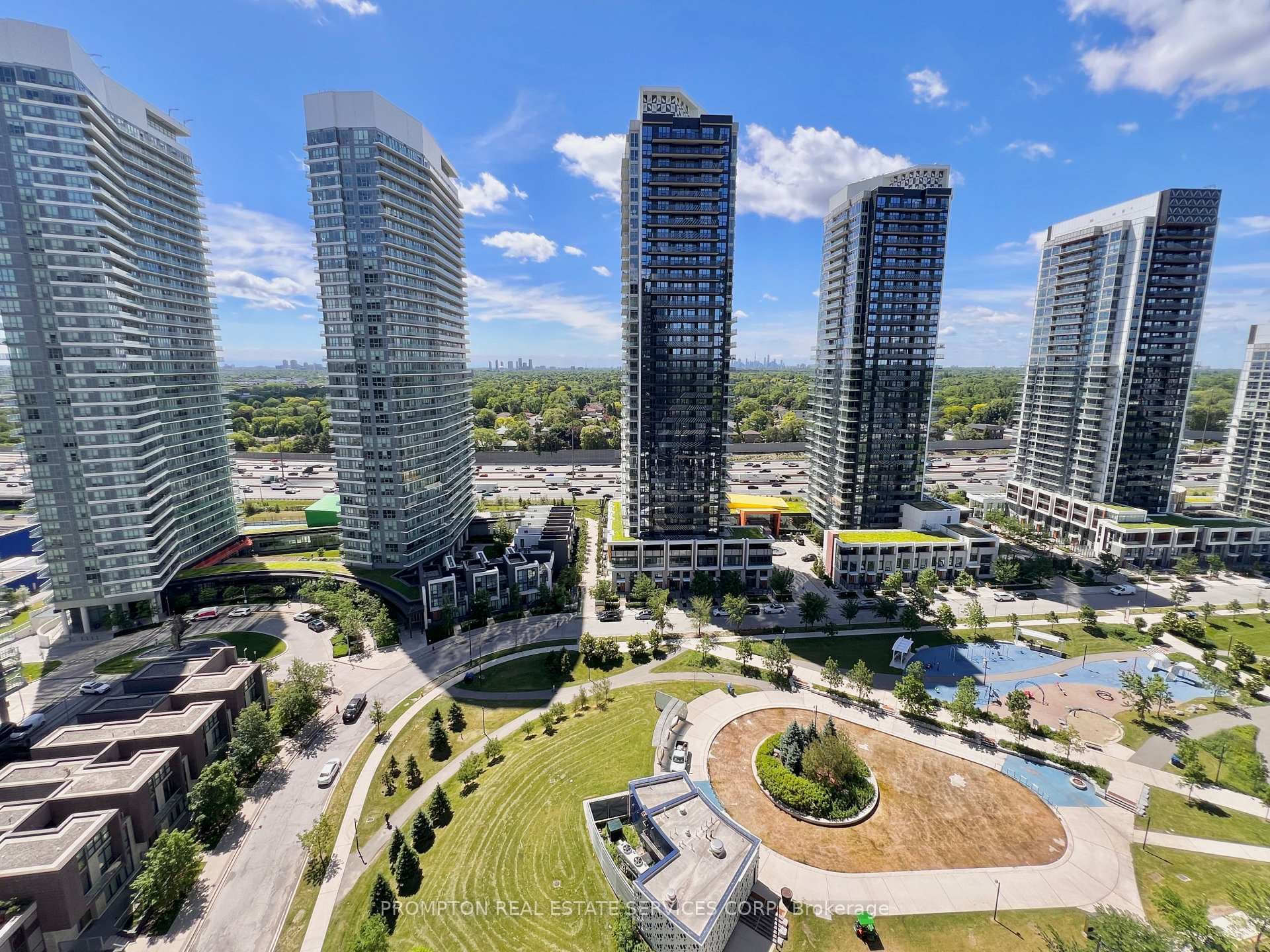 68 Esther Shiner Boulevard Unit 2016 photo 12
